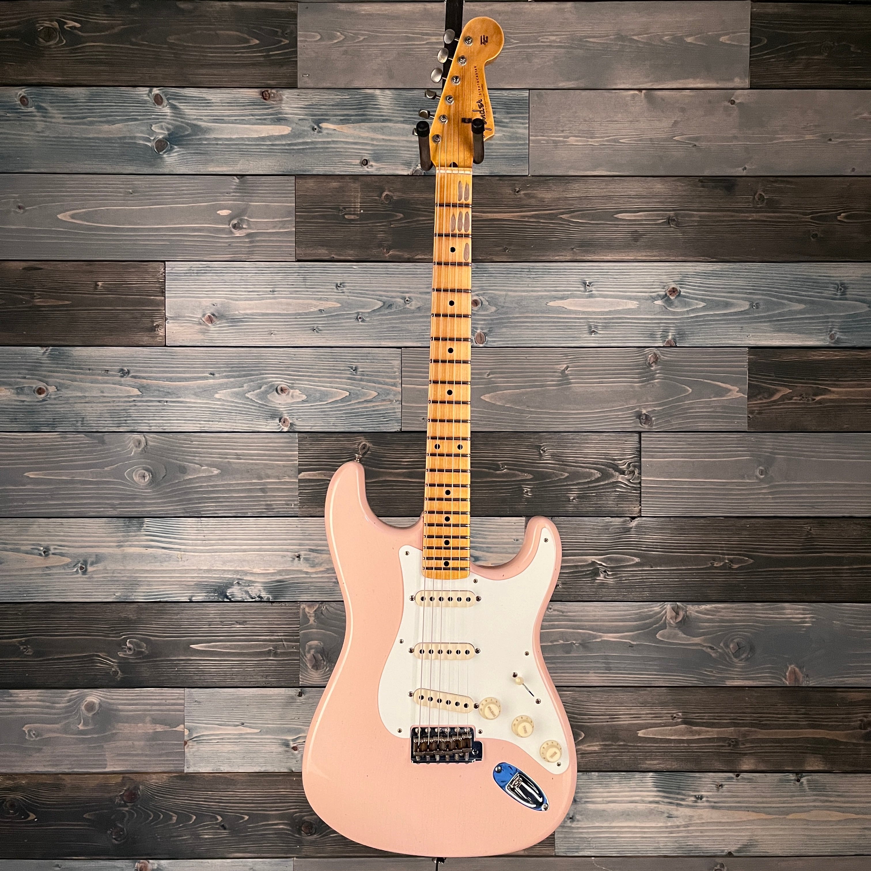 Fender Custom Shop Limited '57 Strat Journeyman Relic - Super Faded Aged Shell Pink