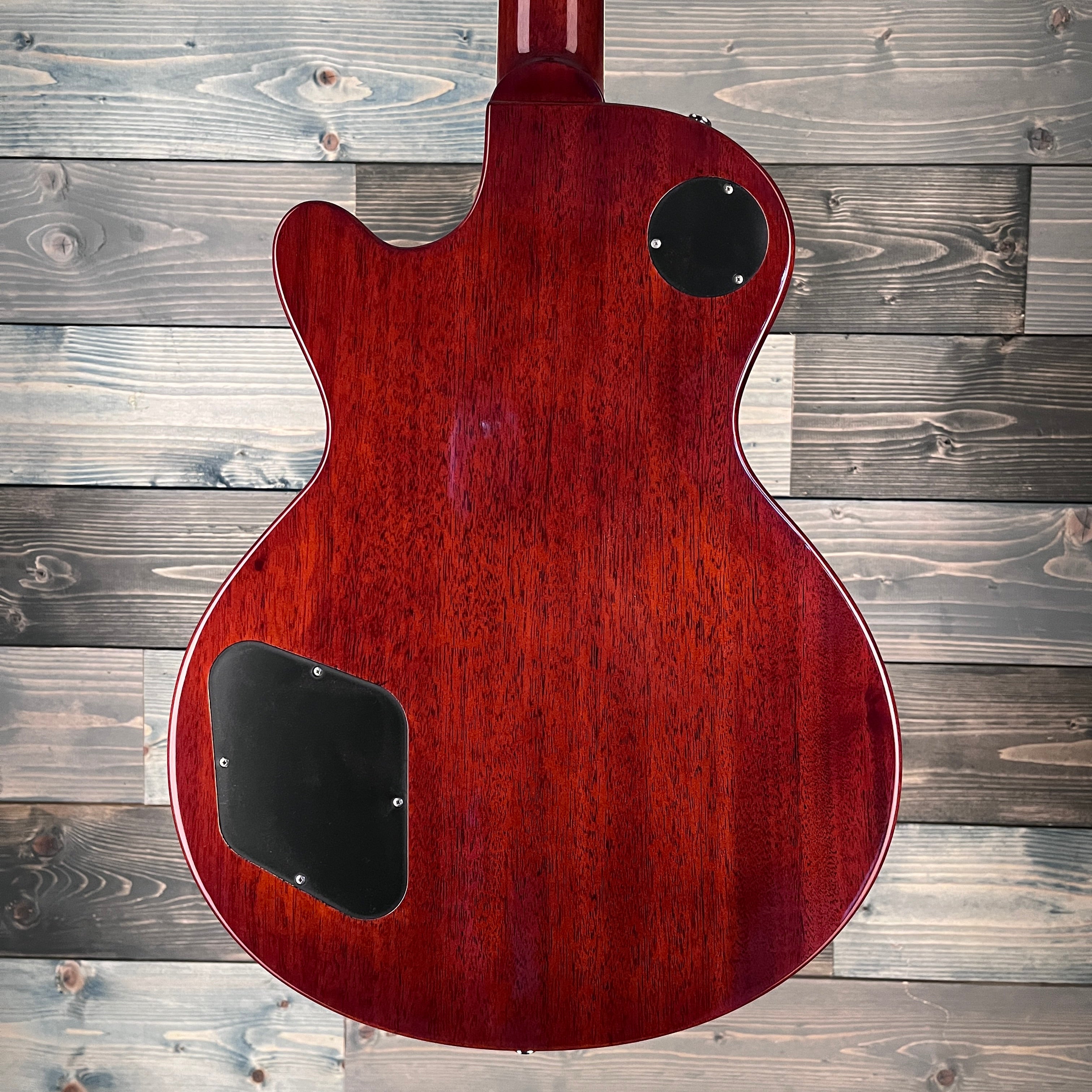 Eastman Guitars SB59 SB Lacquer Sunburst Electric Guitar w/case