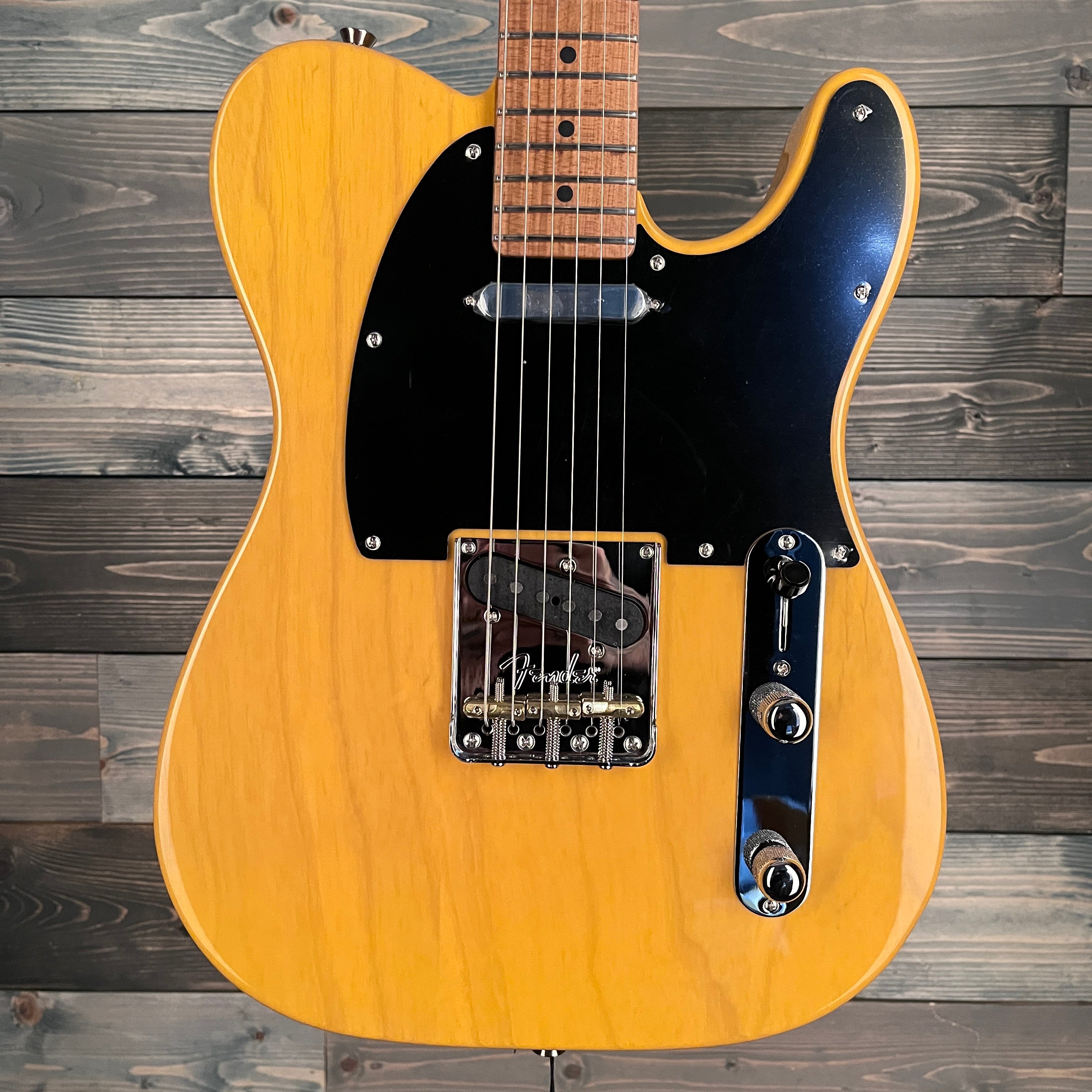 Fender Am Pro II Telecaster, Roasted Maple FB, Butterscotch Blonde