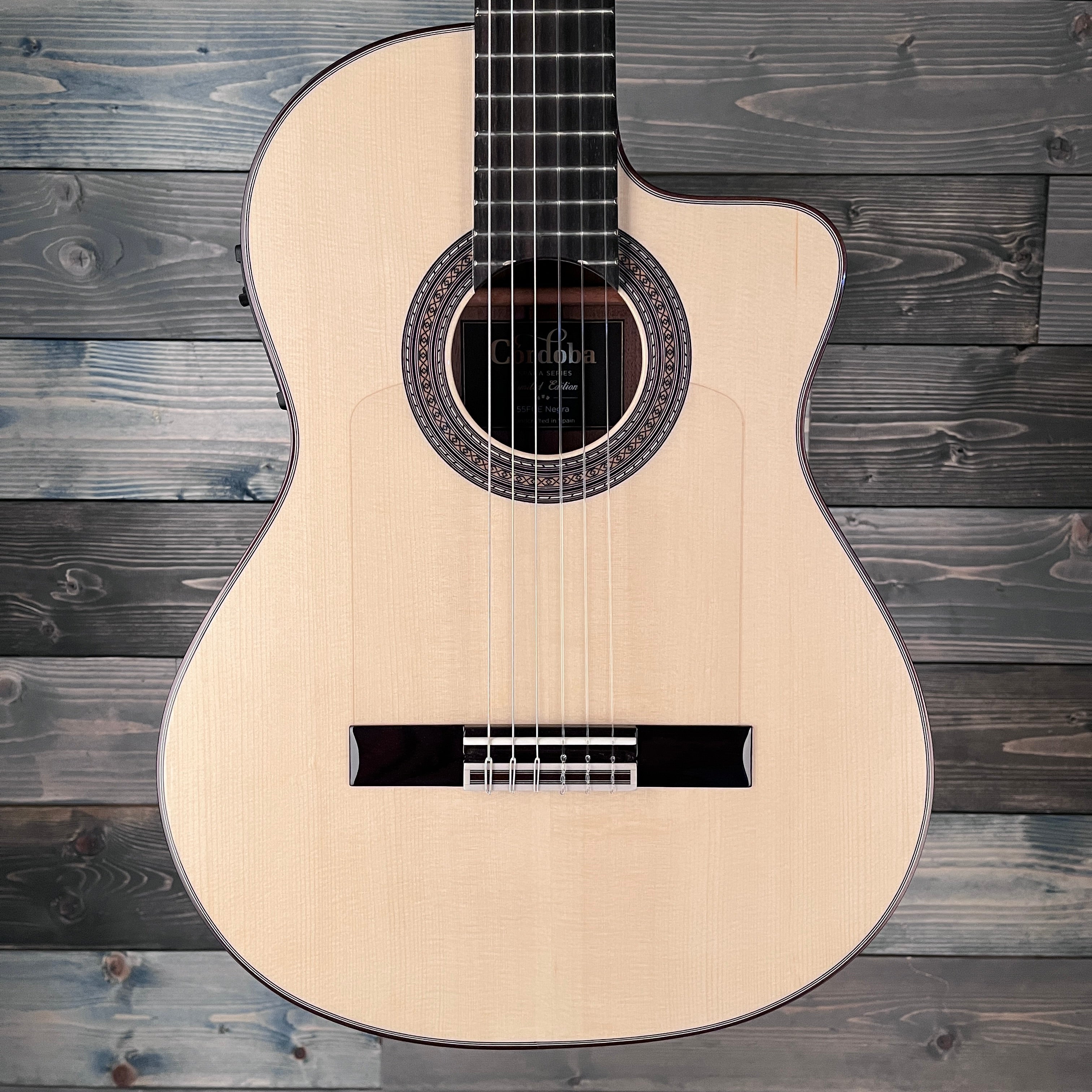 Cordoba Espana 55FCE Negra Ziricote Thinbody