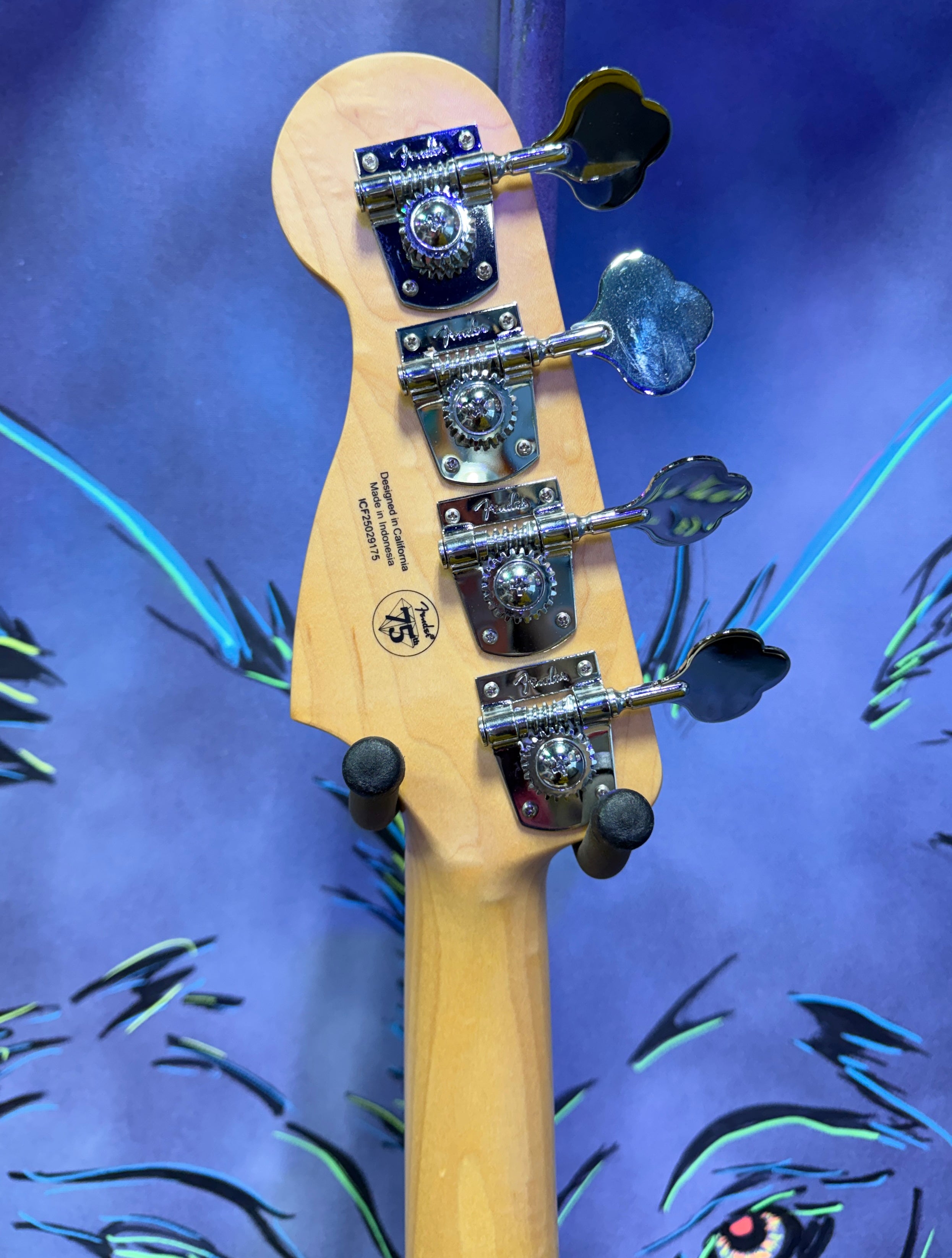 USED Fender Standard Precision Bass - Olympic White