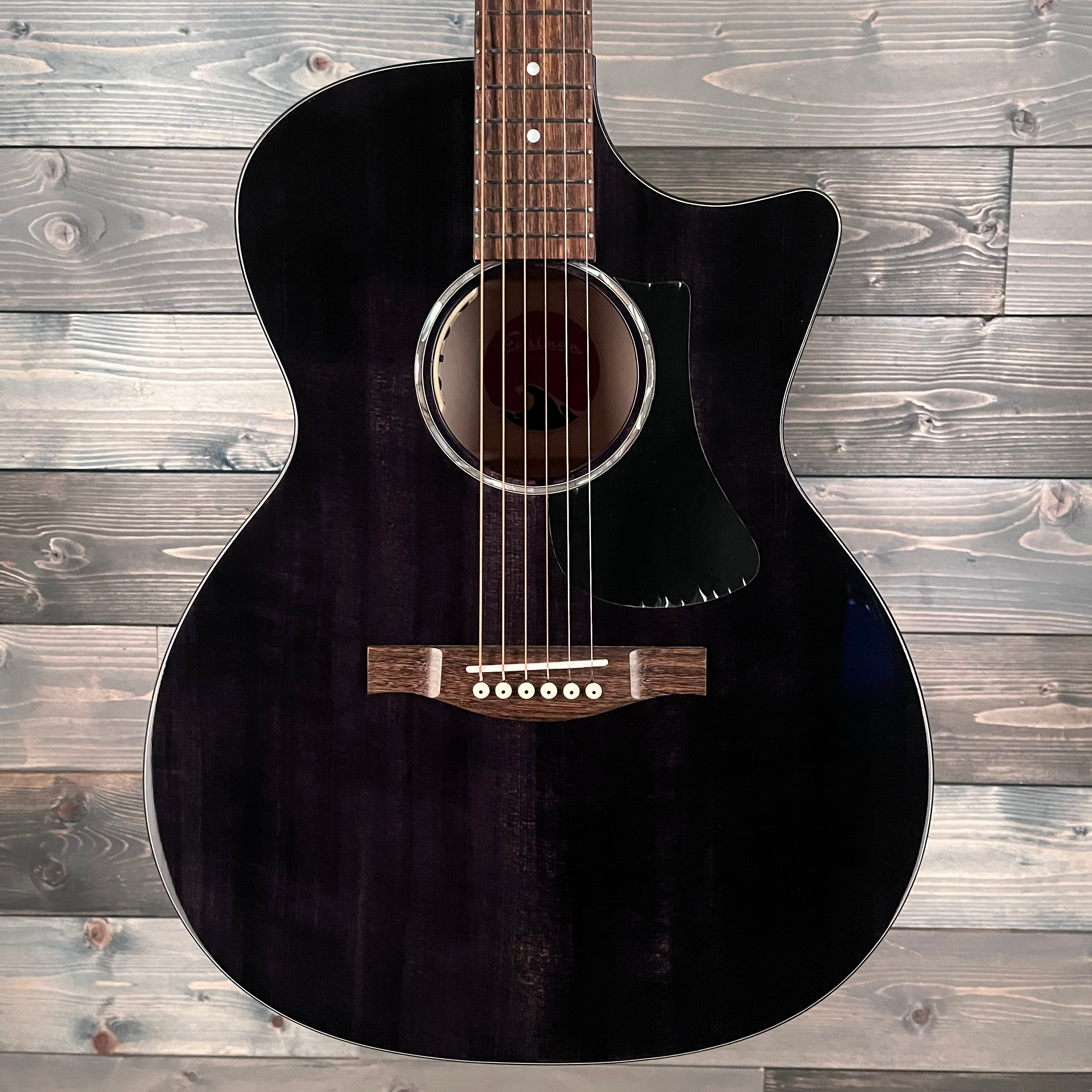 Eastman PCH3-GACE Grand Auditorium - Translucent Black
