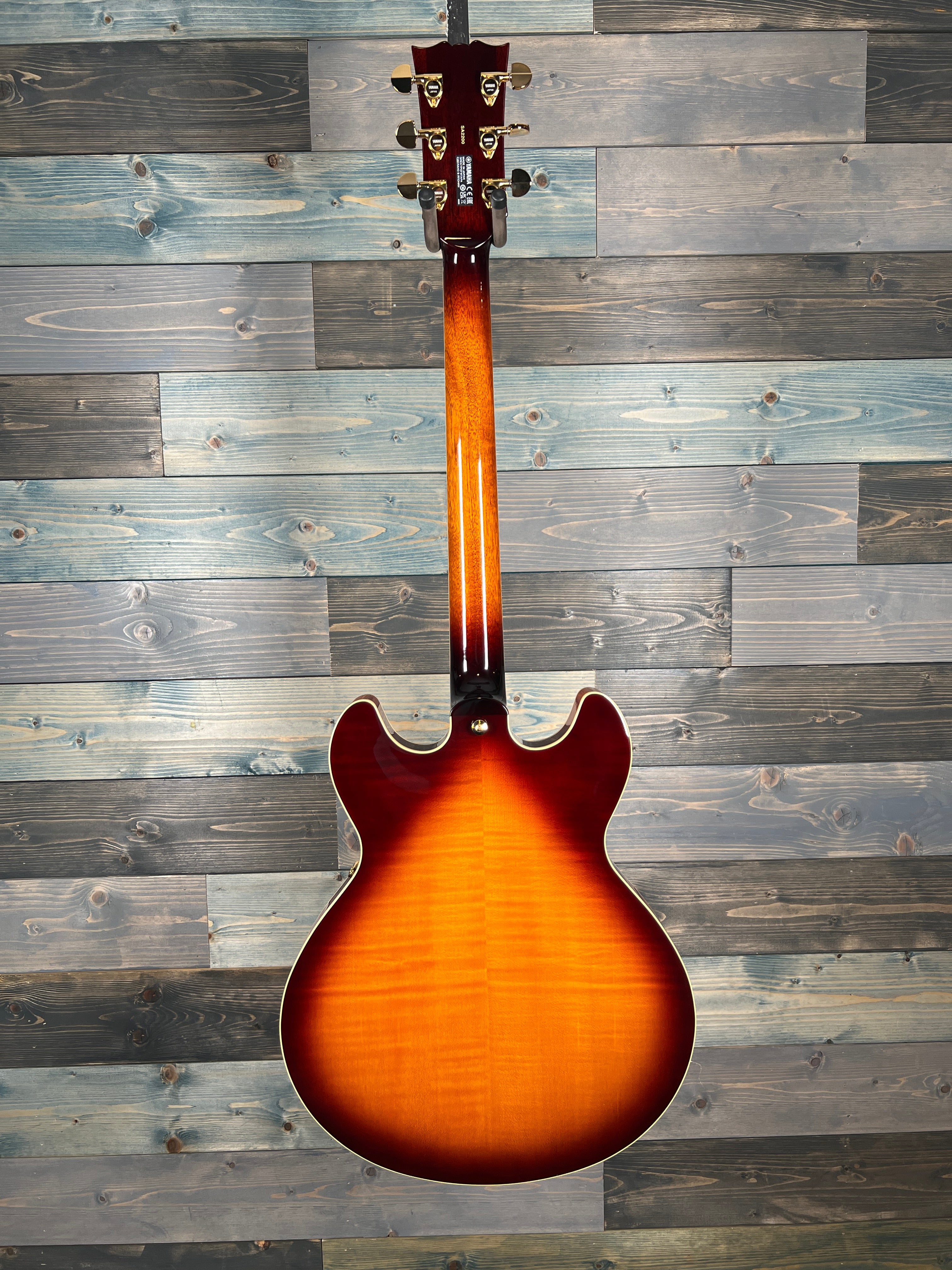 Yamaha SA2200 Semi-Hollow Electric Guitar Violin Sunburst