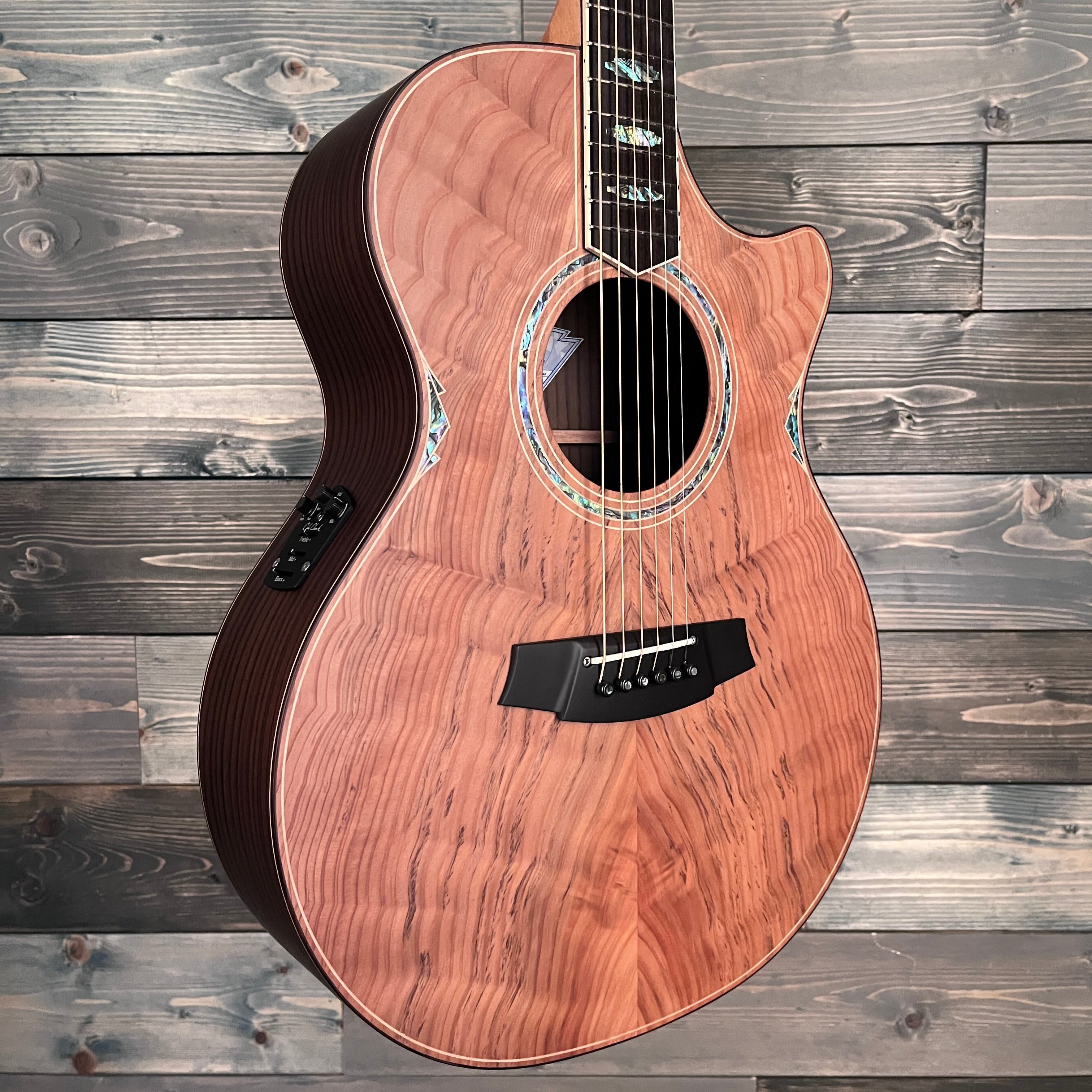 Cole Clark AN Series 3 Acoustic - Redwood Face, Rosewood Back/Sides