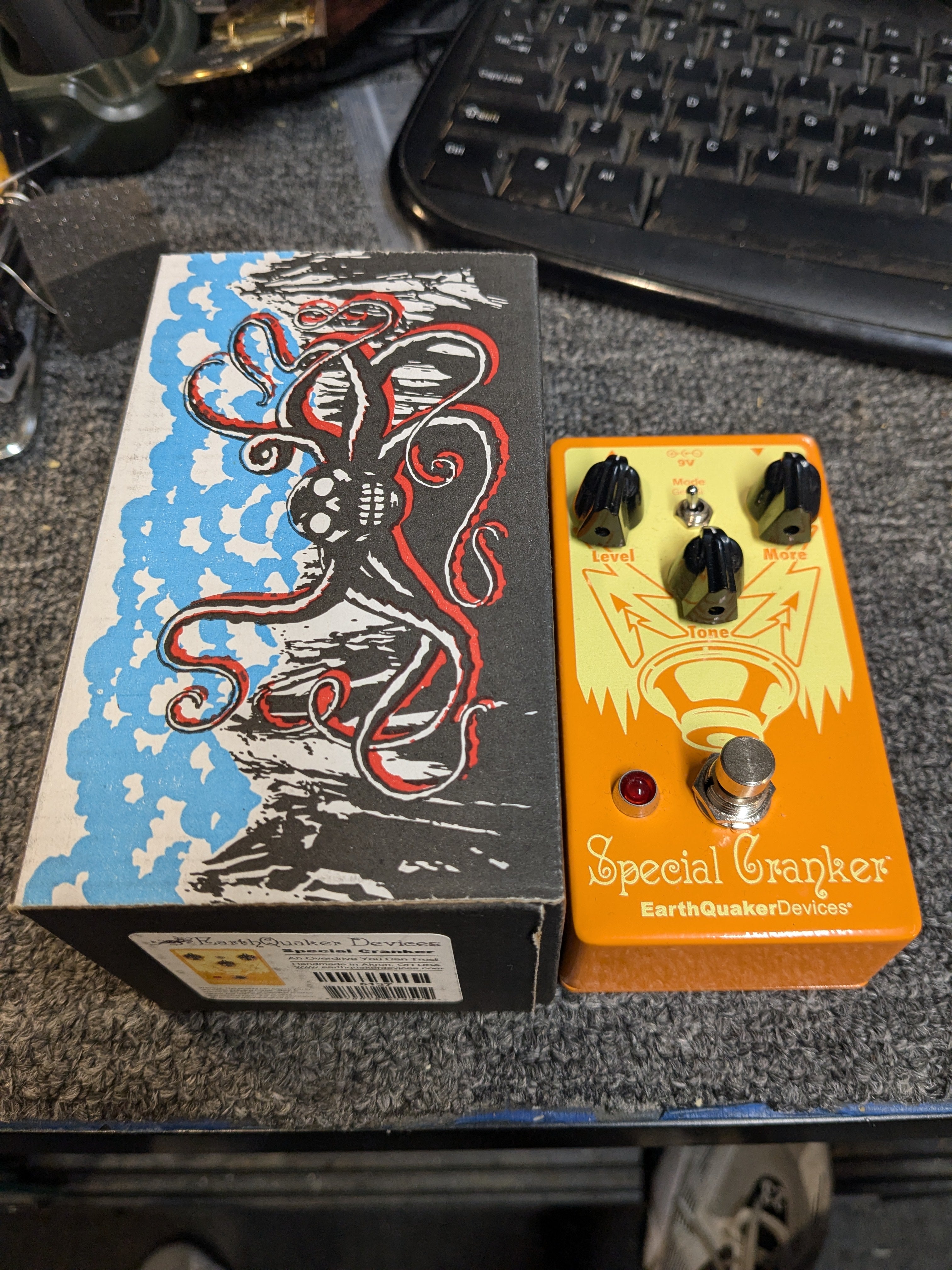 special cranker pedal USED EarthQuaker Devices Special Cranker V1 Overdrive