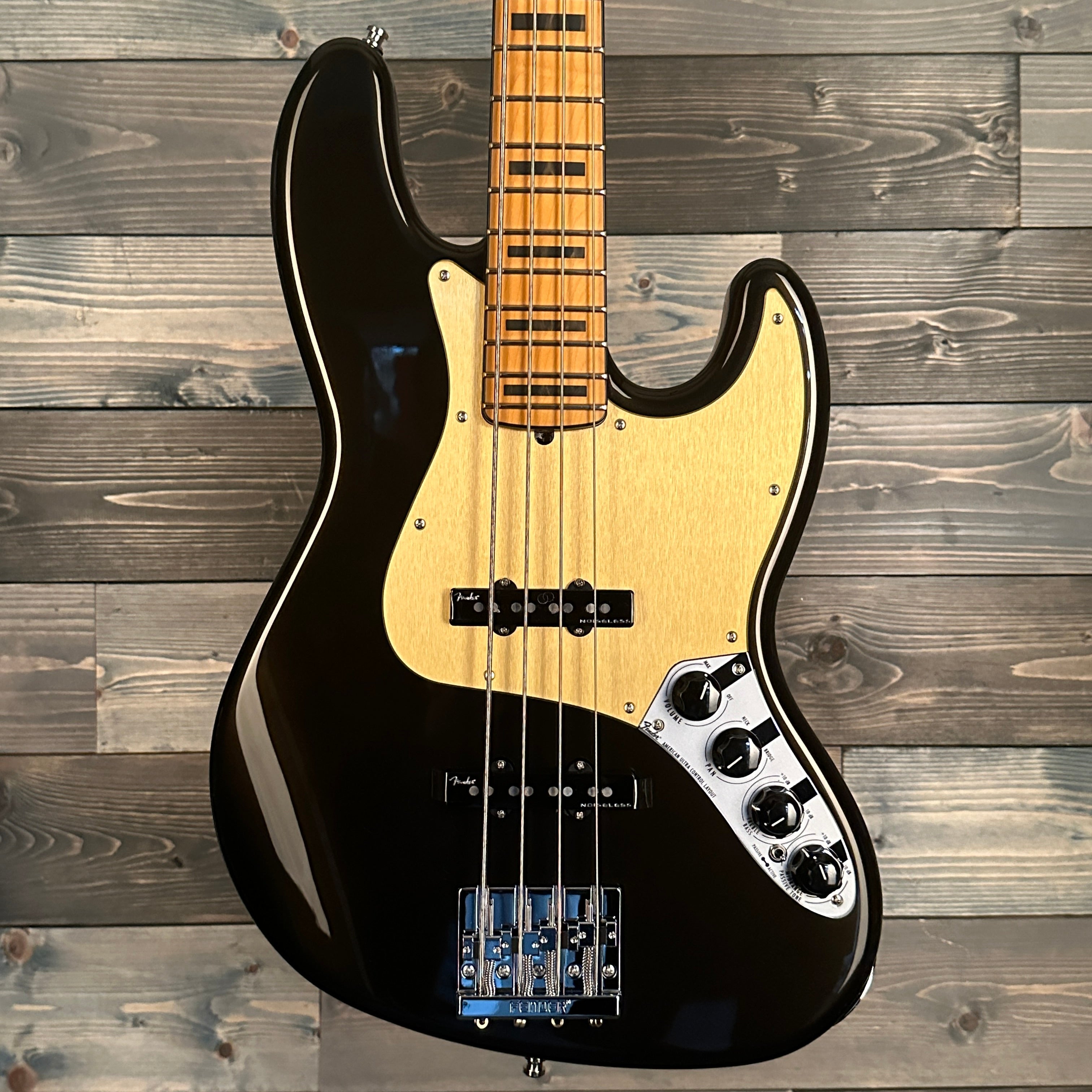 Fender American Ultra Jazz Bass, Maple Fingerboard, Texas Tea