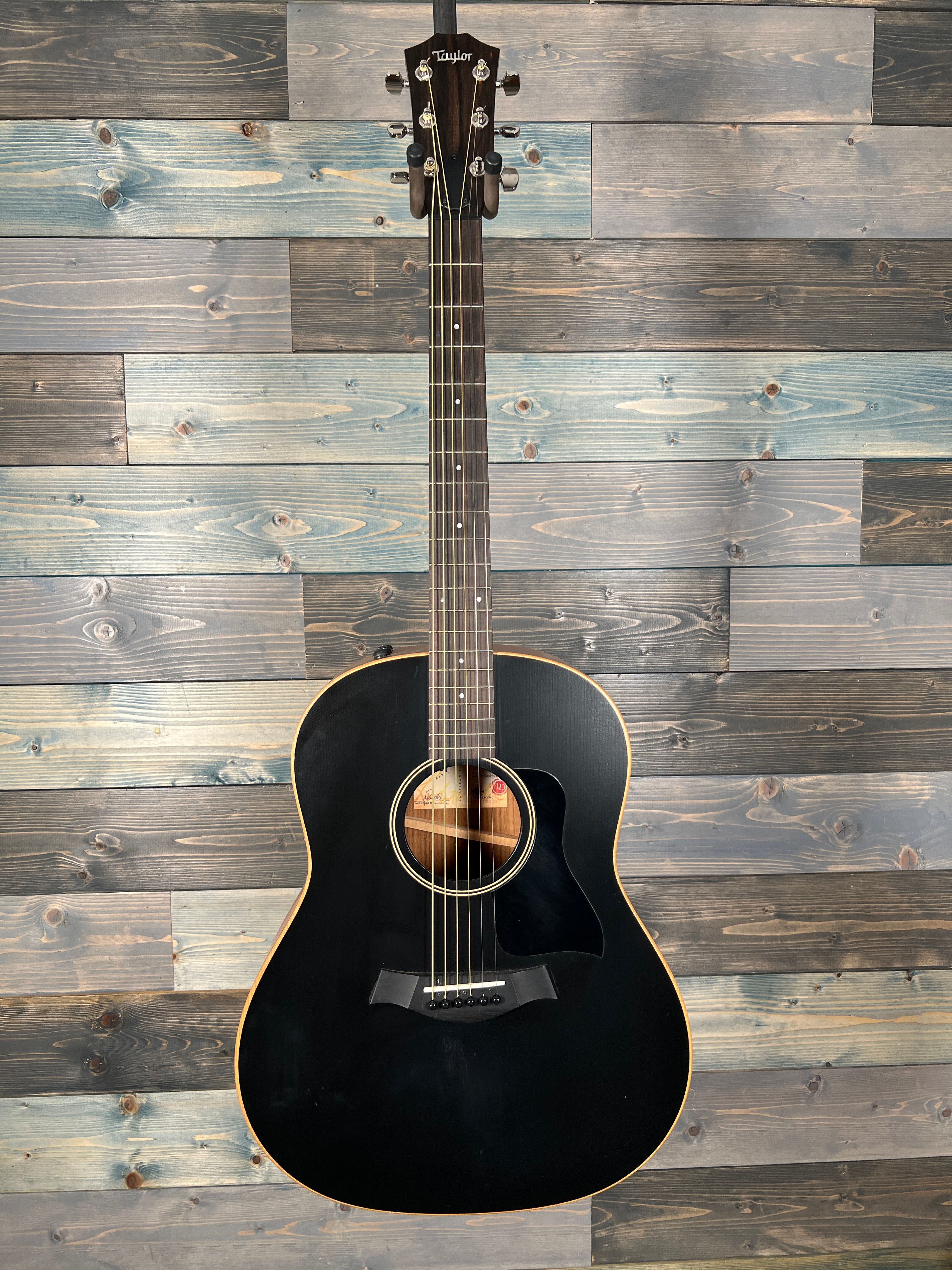 USED Taylor AD17E Blacktop Acoustic Electric