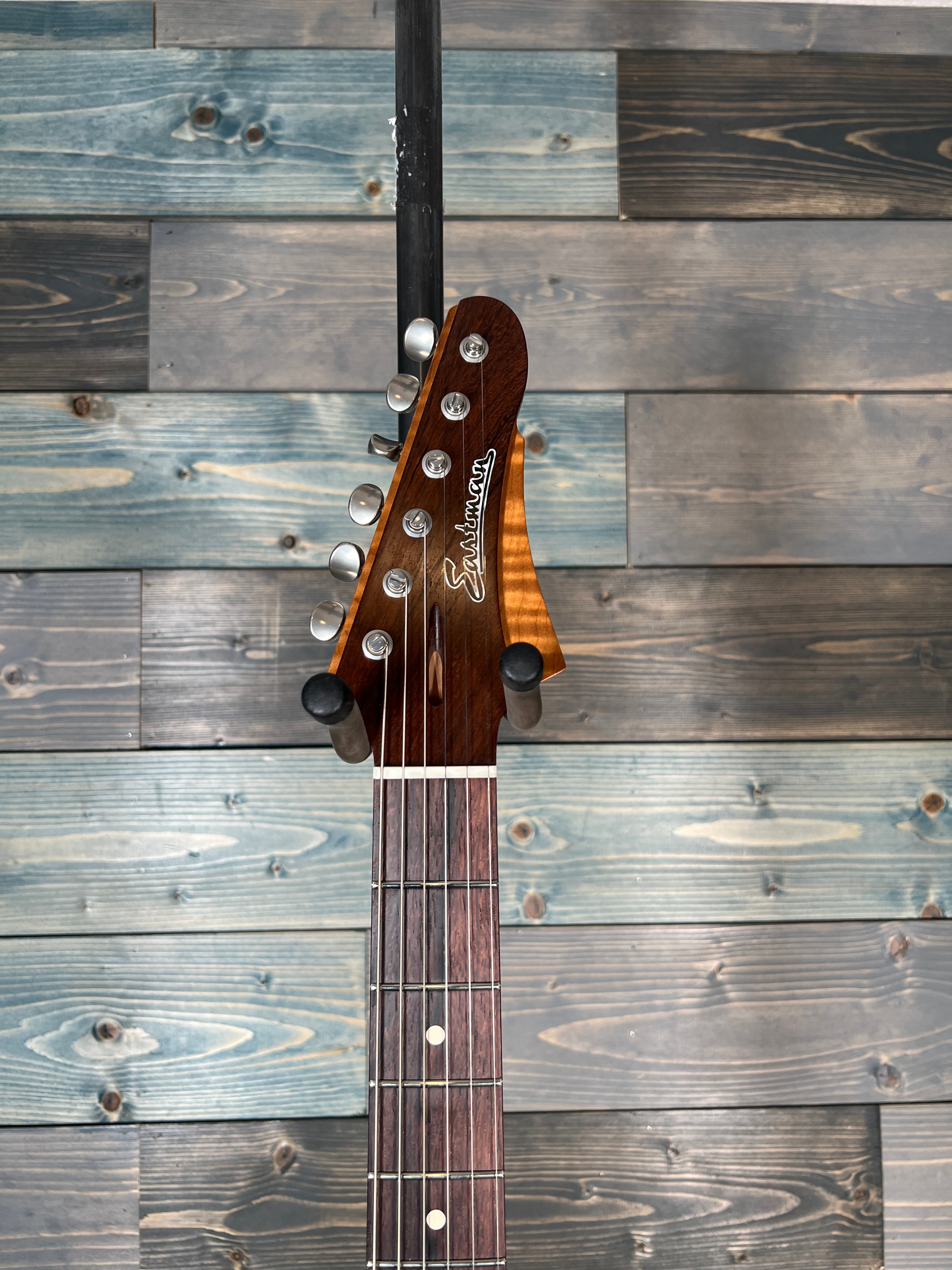 Eastman D'Ambrosio Series SC'62 Electric Guitar - Shoreline Gold