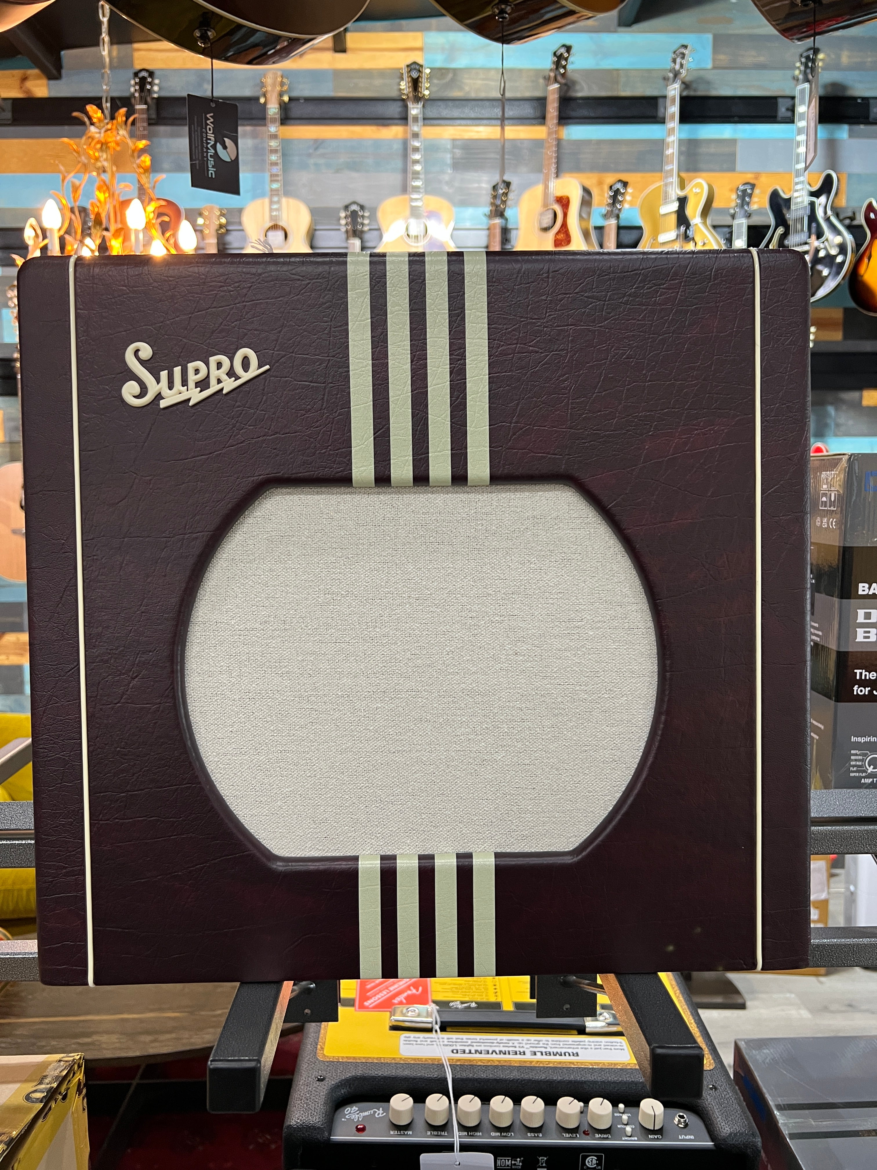 Supro 1822RBURC Delta King 12 - Limited Edition Ron Burgundy