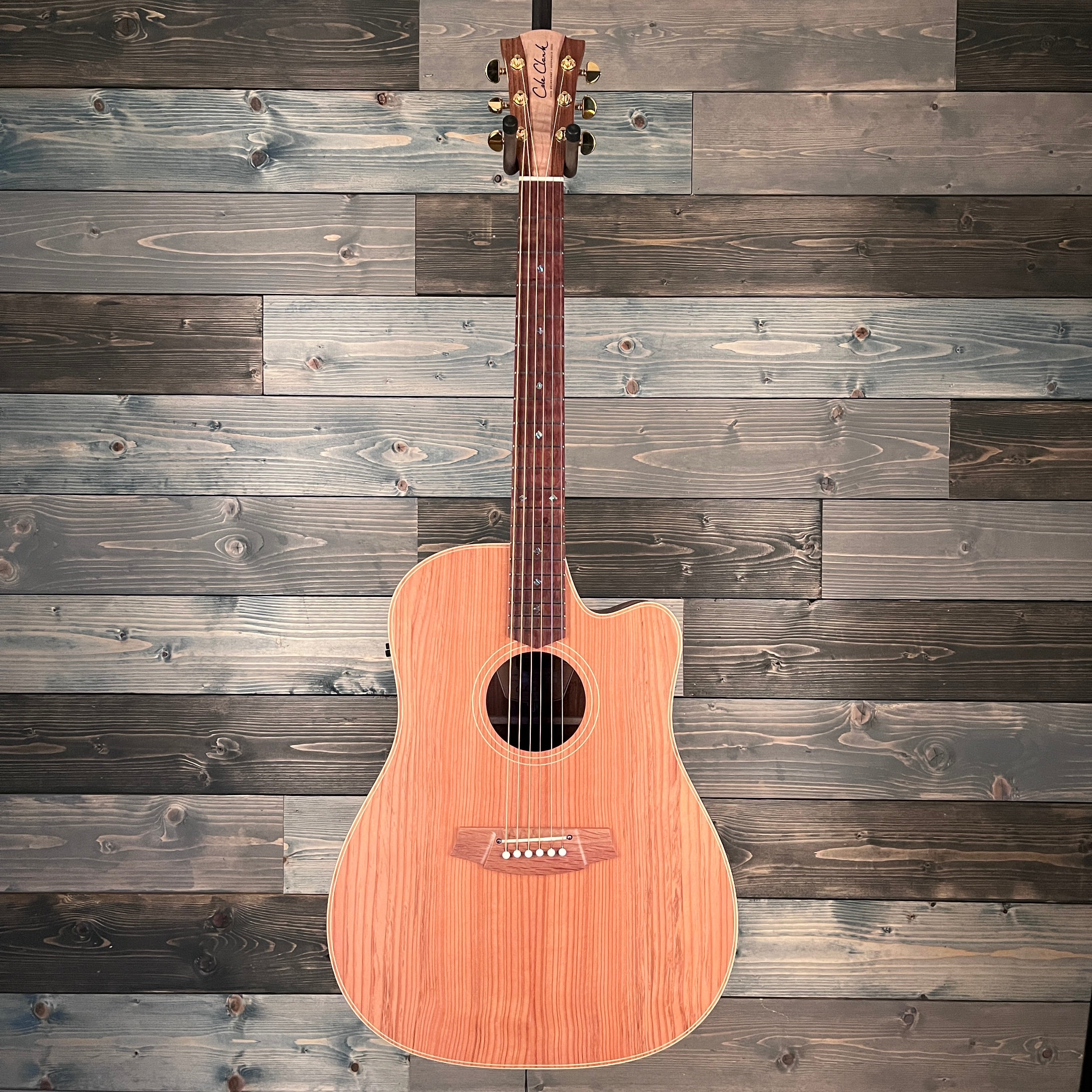 Cole Clark Fat Lady 2 Series FL2EC-RDBL Cutaway Guitar - Redwood/Blackwood