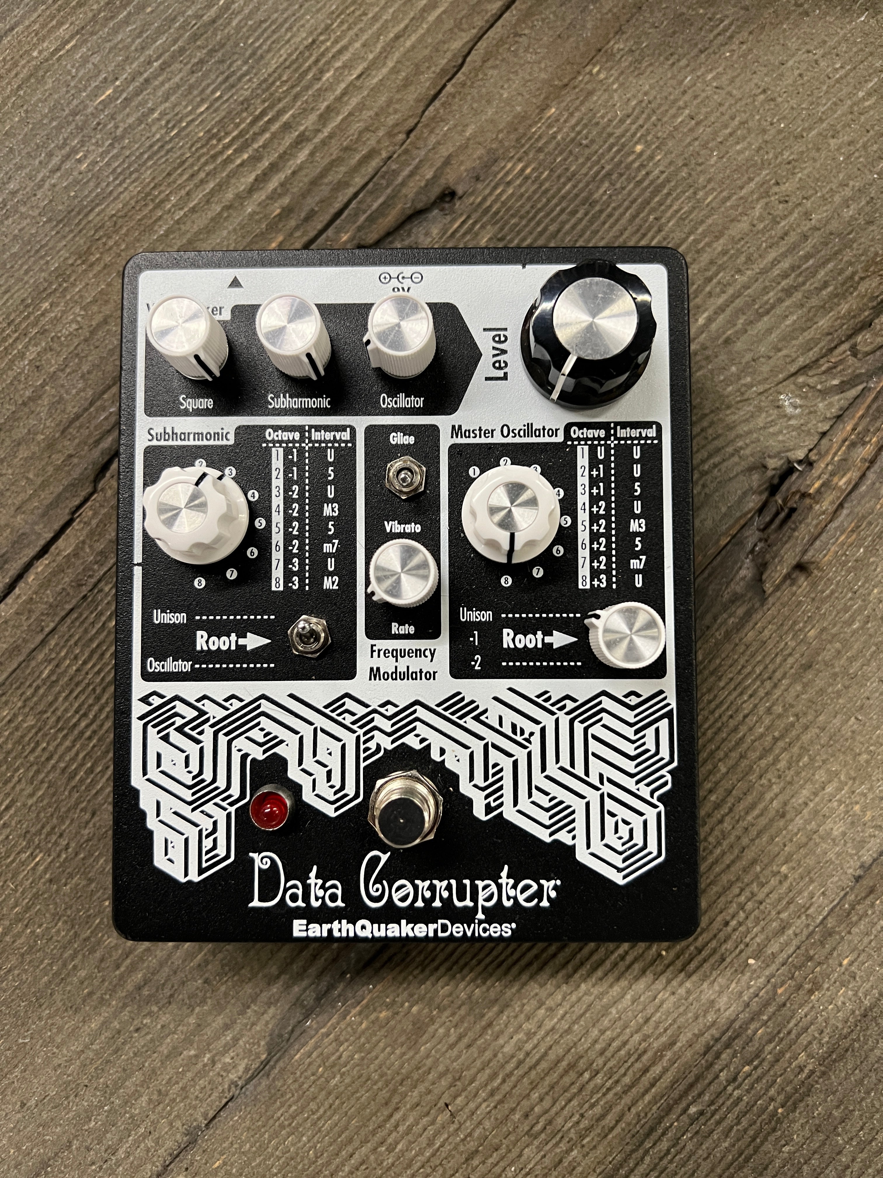 USED Earth Quaker Devices Data Corrupter Harmonizing PLL Synth