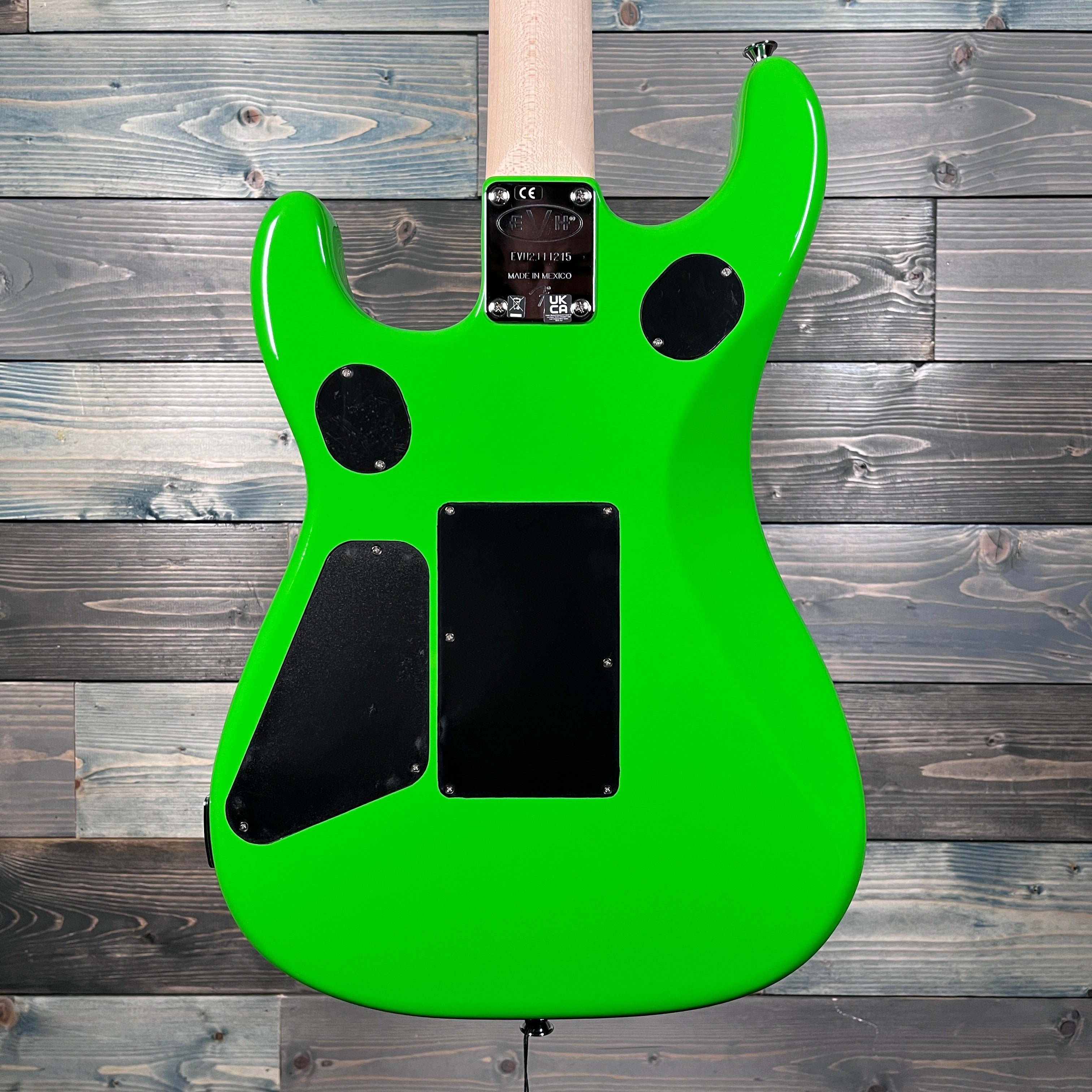DEMO EVH 5150 Standard, Maple Fingerboard, Slime Green Guitar