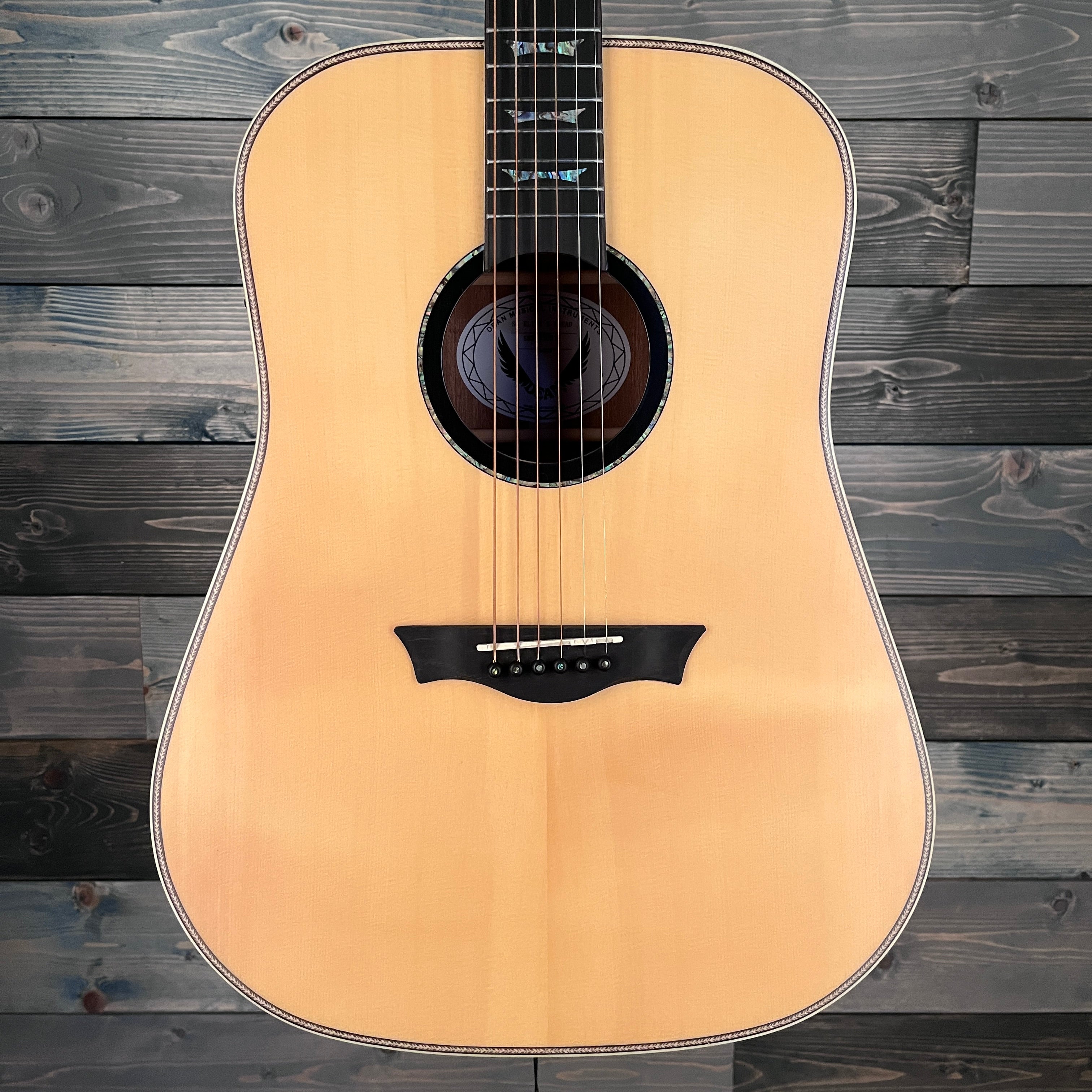 Dean St Augustine Elite Dread Solid Top A/E