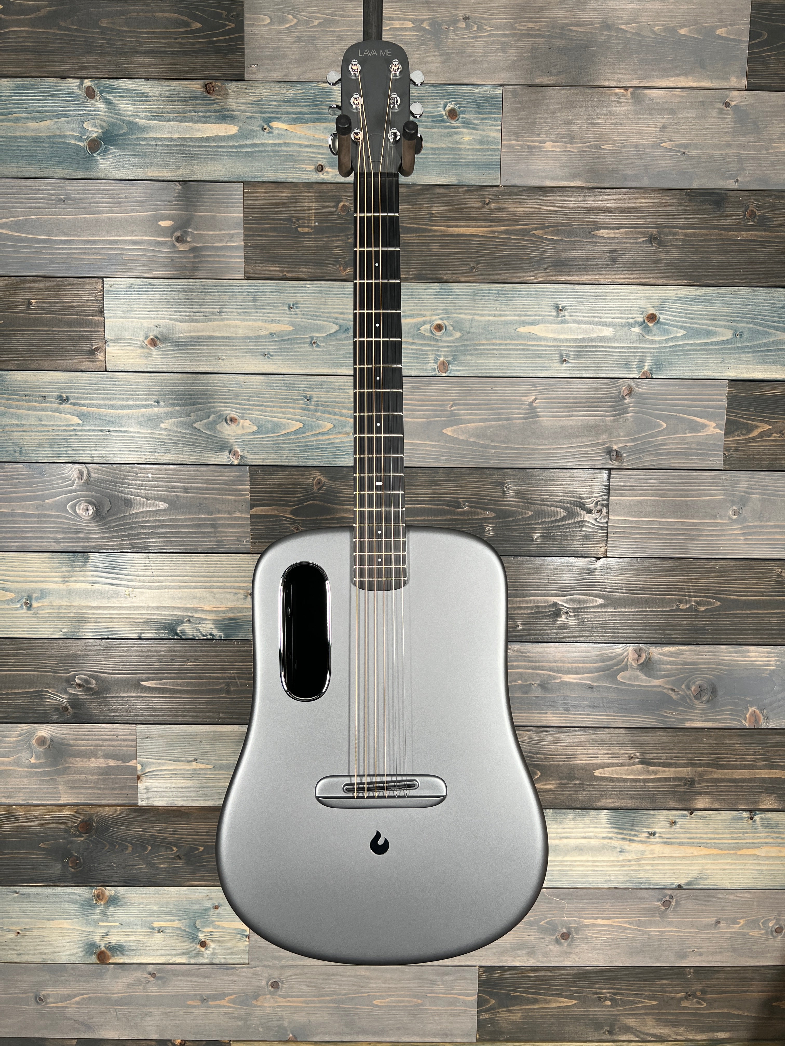 USED Lava ME 4 - Space Gray