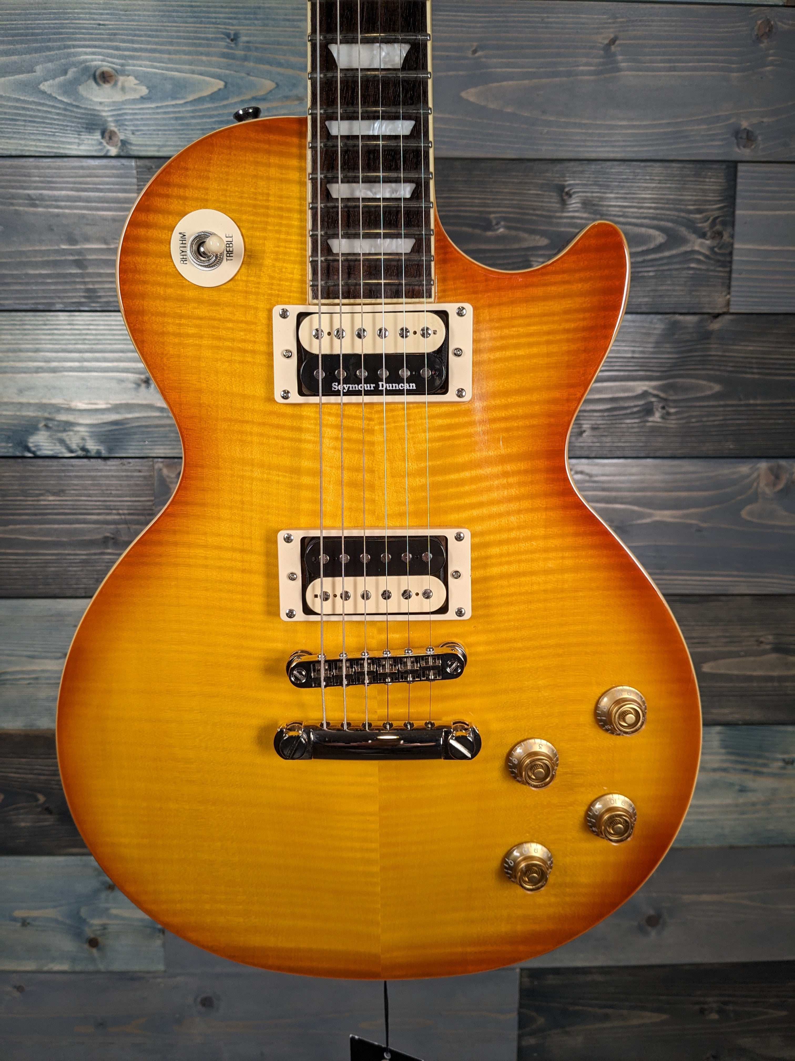 USED Epiphone Les Paul Standard Plustop Pro - Honey Burst