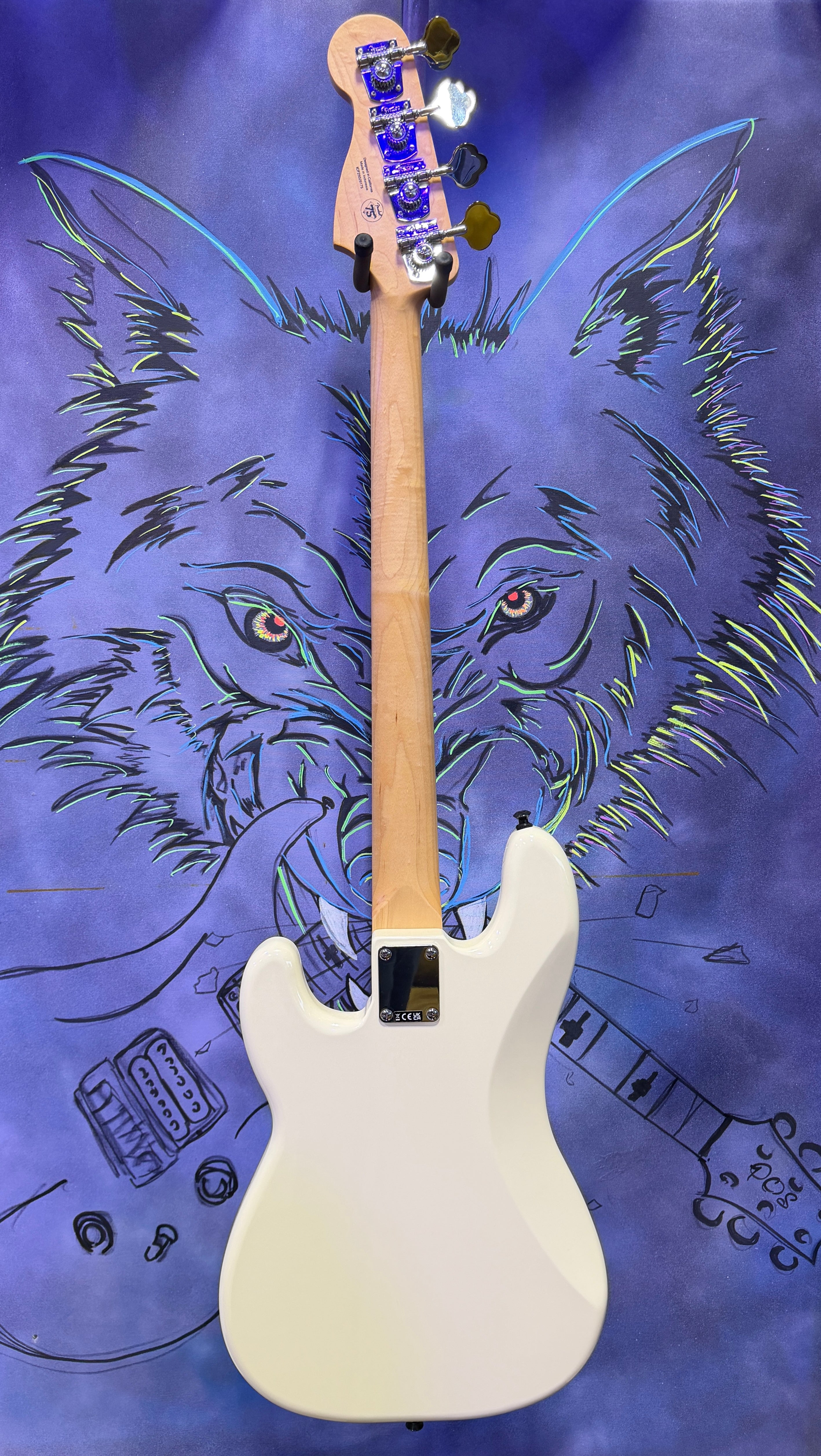 USED Fender Standard Precision Bass - Olympic White