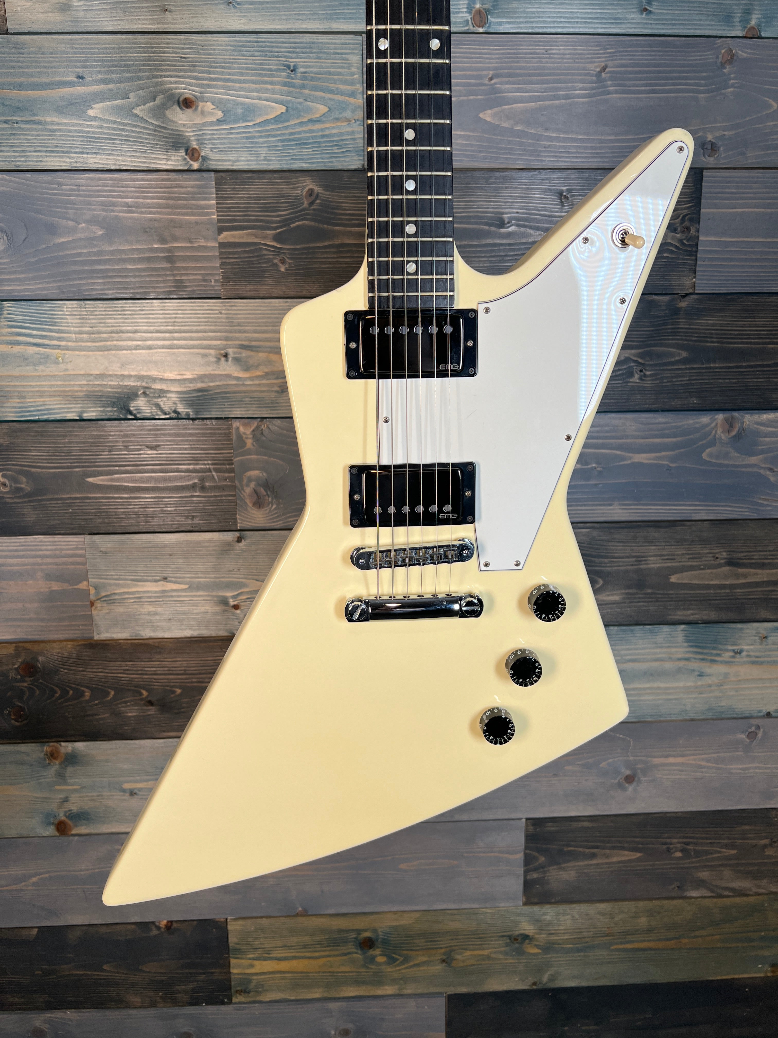 USED 2006 Gibson Explorer Classic White with HET SET