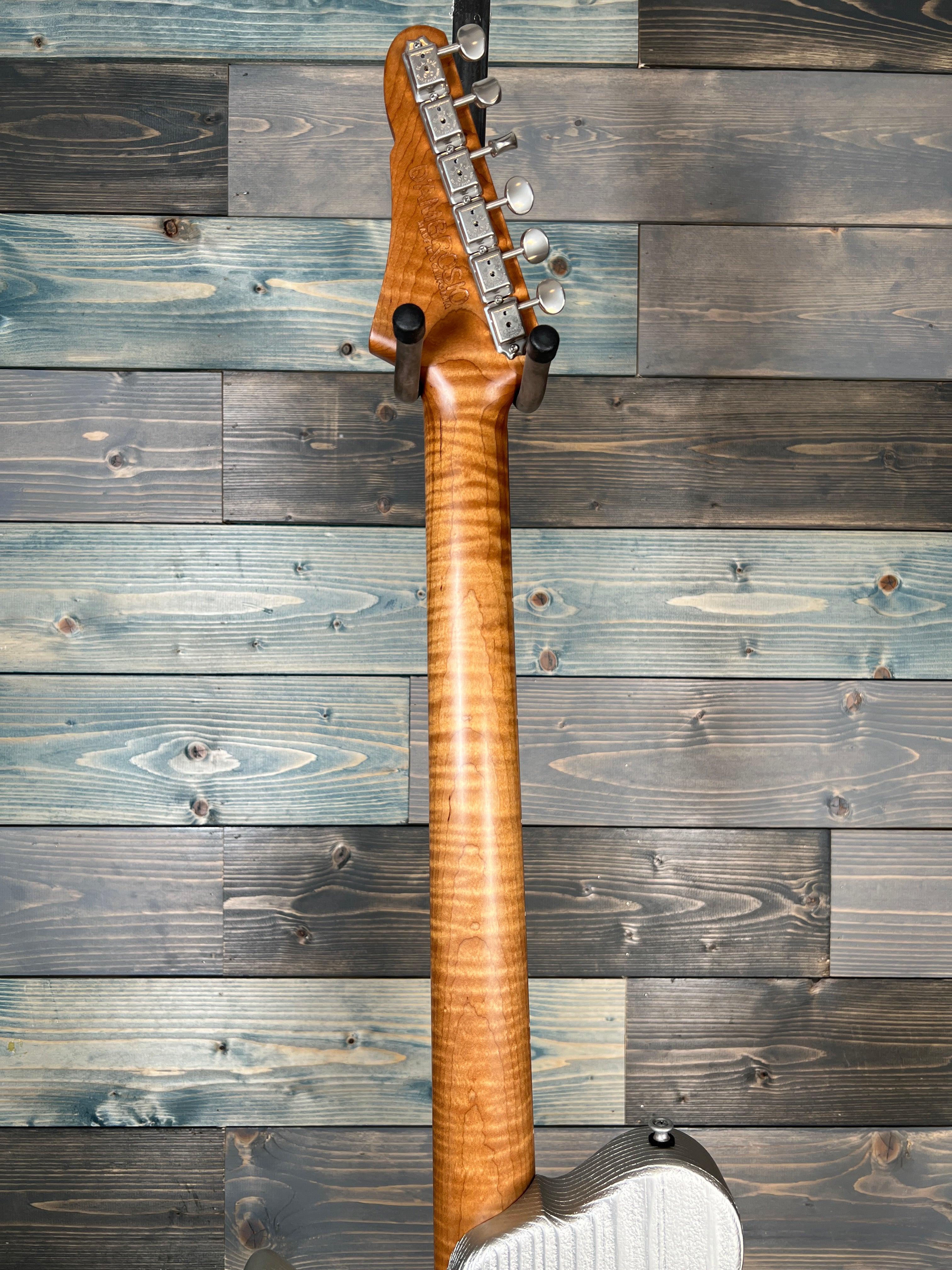 Eastman D'Ambrosio Offset '63 Electric Guitar - Inca Silver