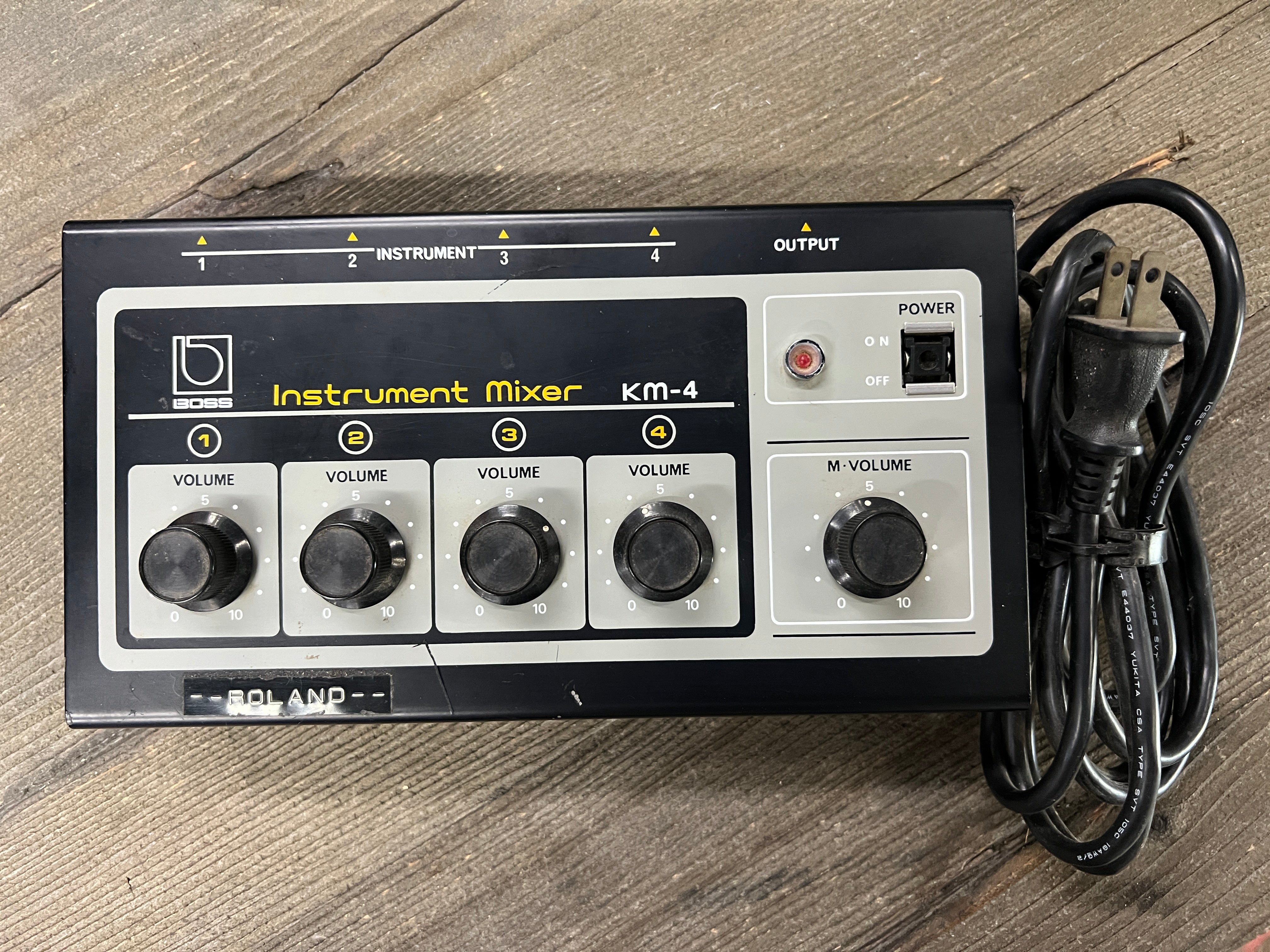 USED Boss KM-4 Instrument mixer