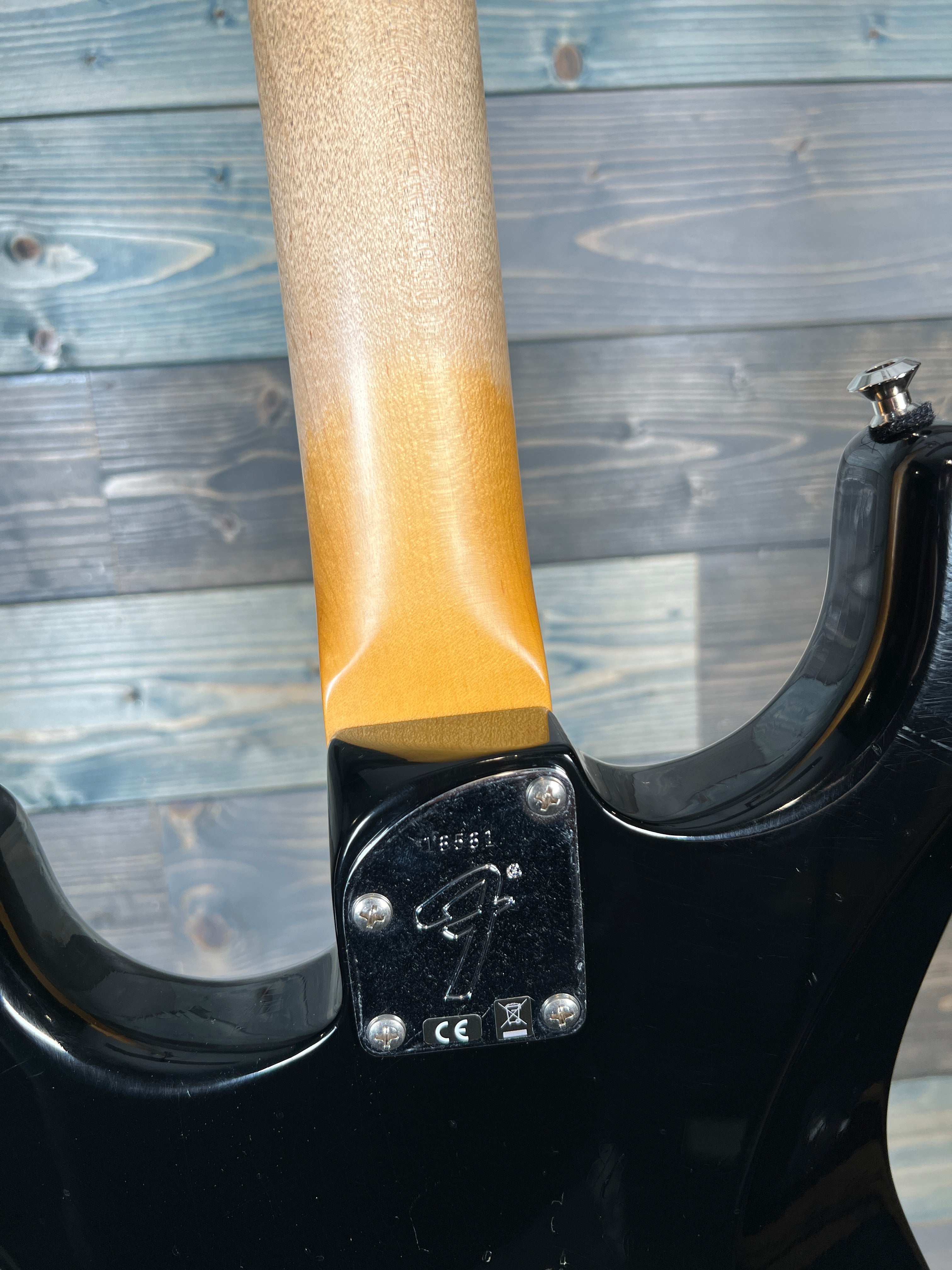 Fender Custom Shop Postmodern Strat Journeyman Relic - Aged Black