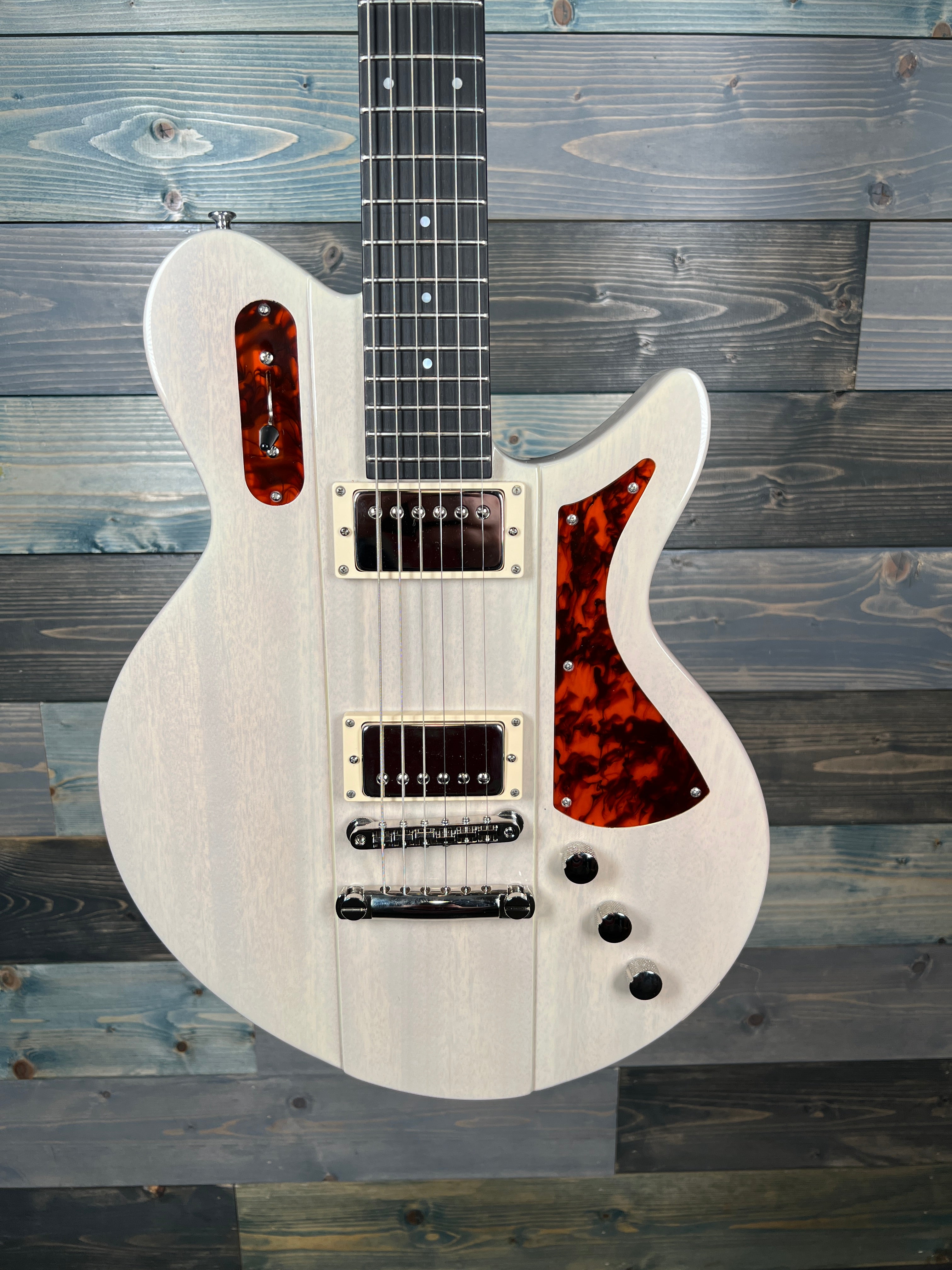 Eastman Juliet Electric Guitar - Pomona Blonde