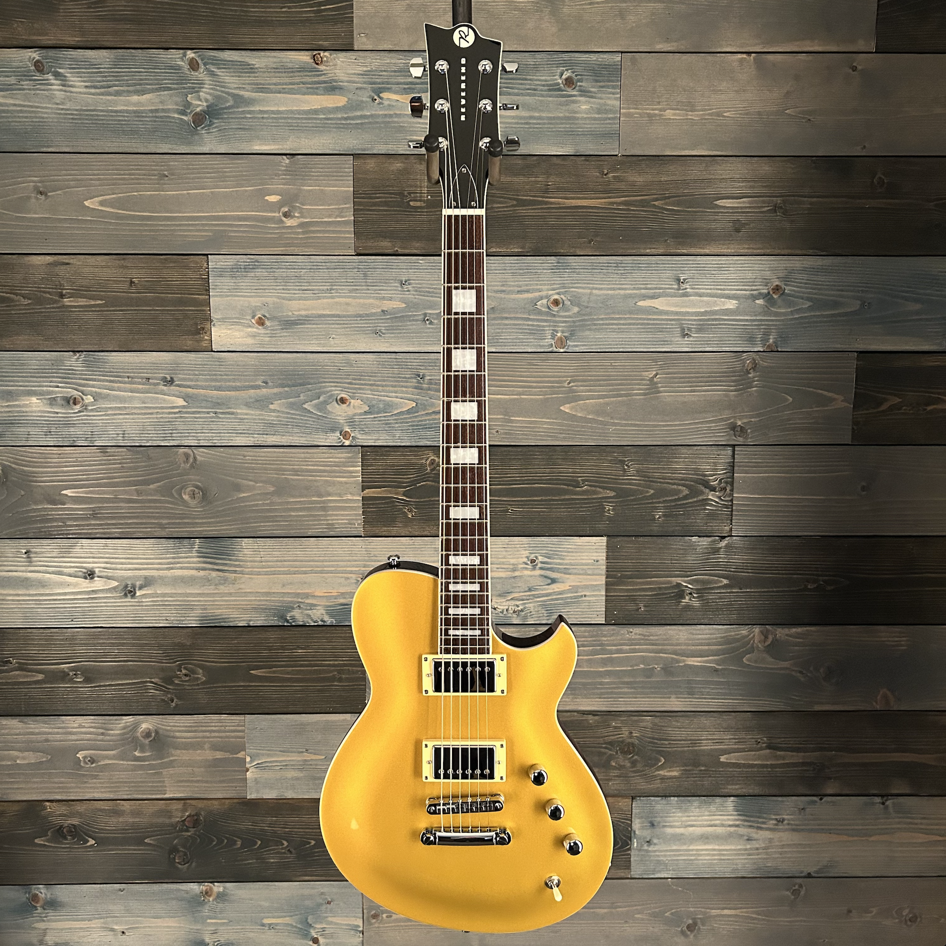 Reverend Roundhouse II Electric Guitar - Venetian Gold