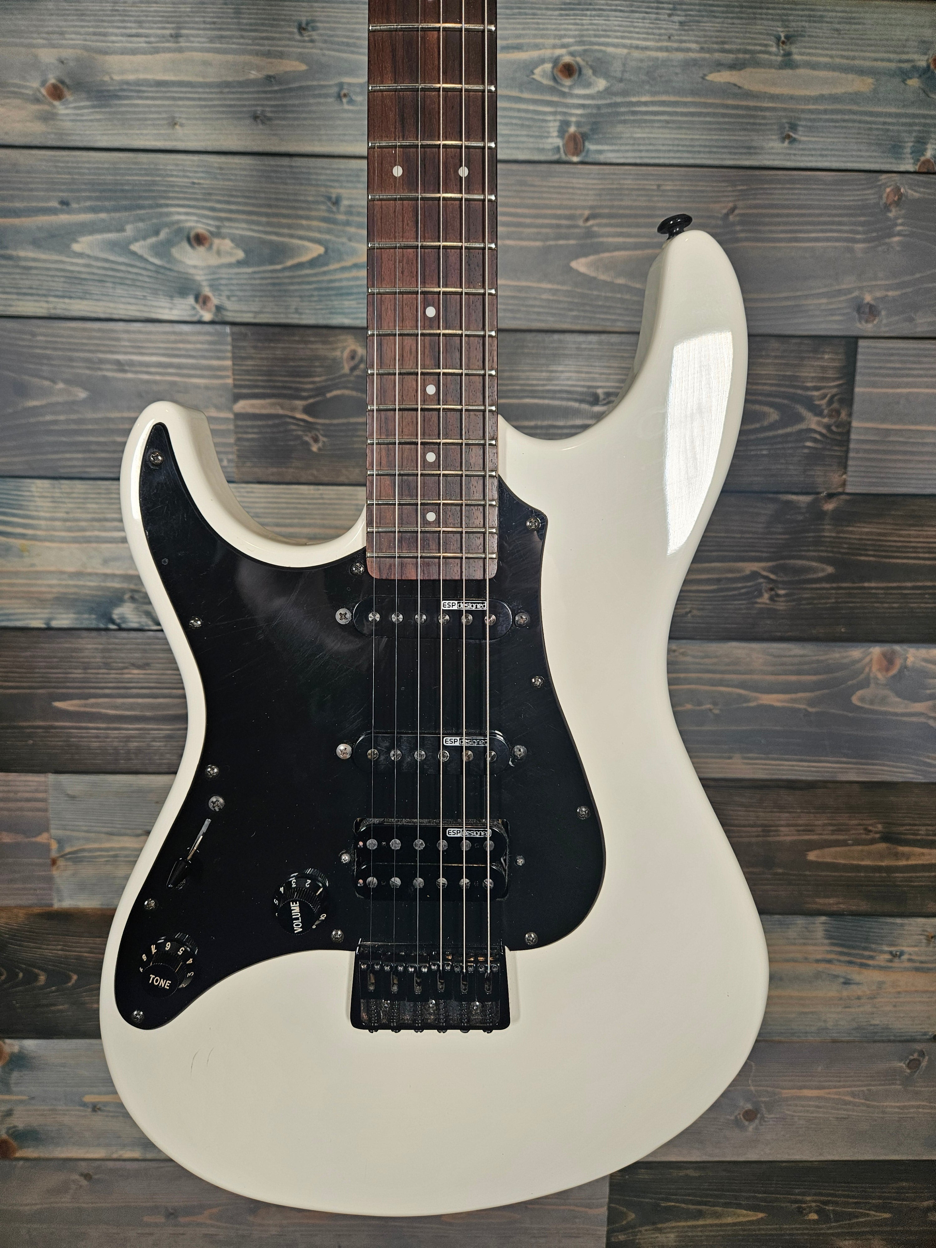 USED LTD SN-200 Left Handed- Snow White