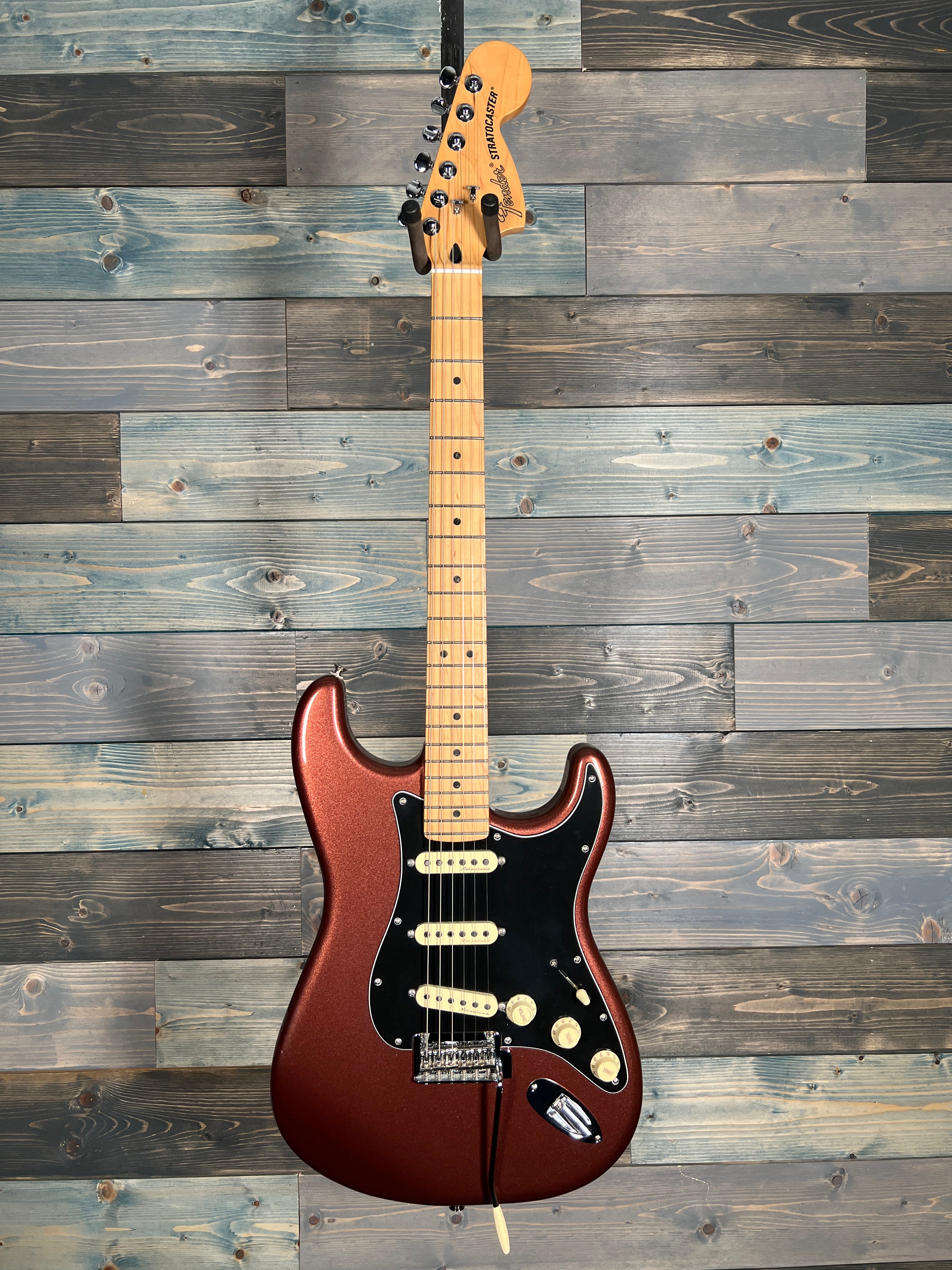 USED Fender Deluxe Roadhouse Stratocaster - Classic Copper