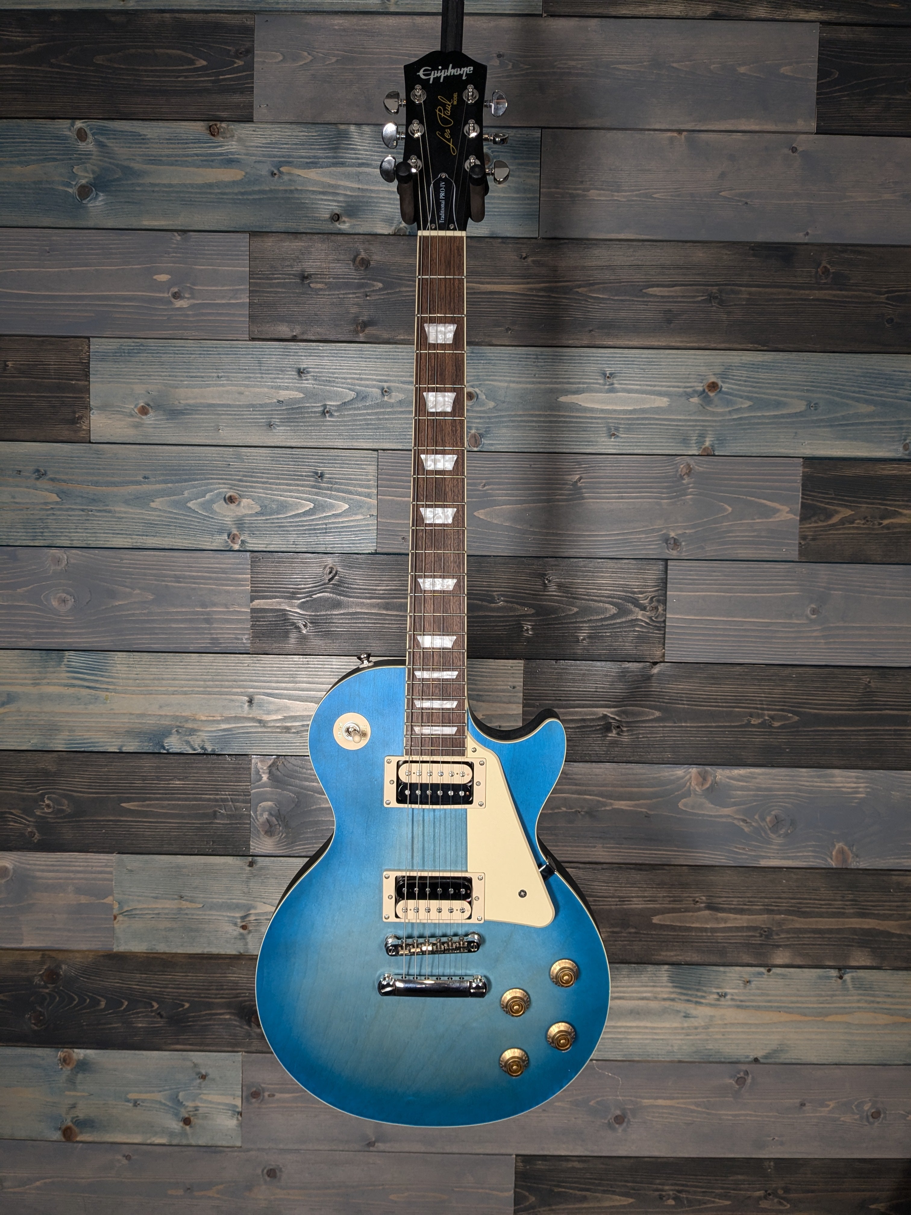USED Epiphone Les Paul Traditional Pro IV Limited-Edition Electric Guitar Worn Pacific Blue