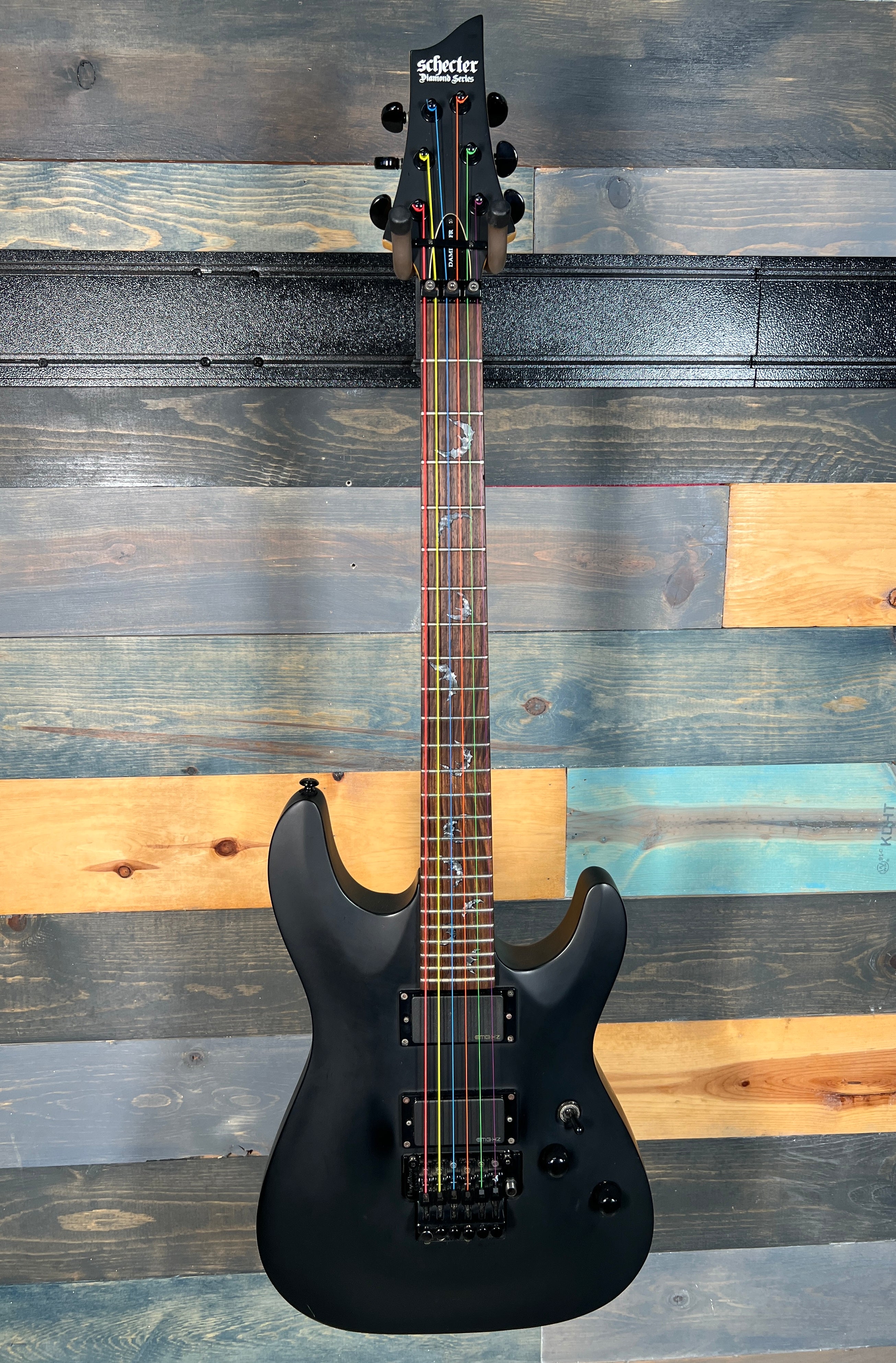 USED Schecter Damien FR - Satin Black