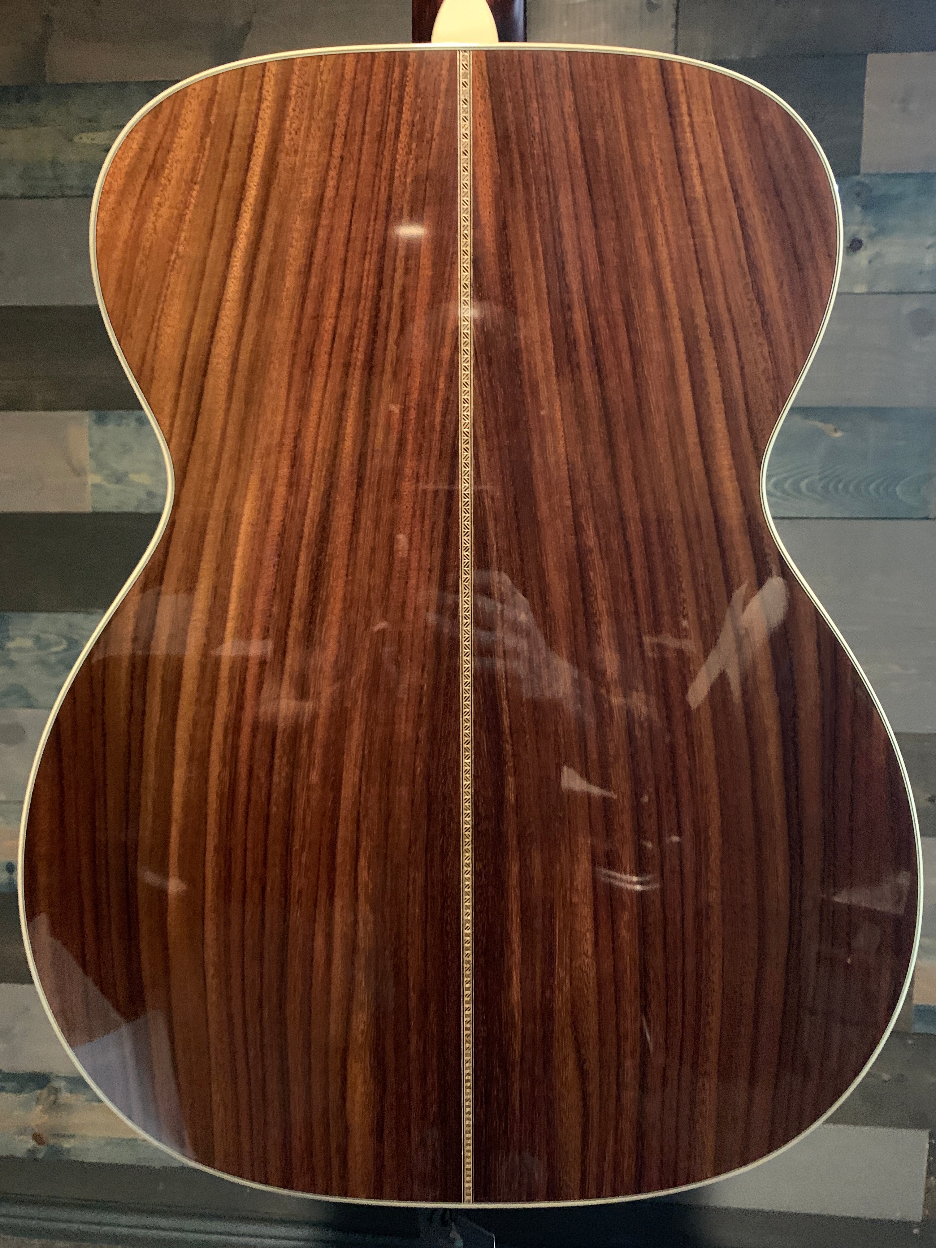 Eastman Guitars E20OM-TC Thermocured Solid Top Acoustic Guitar