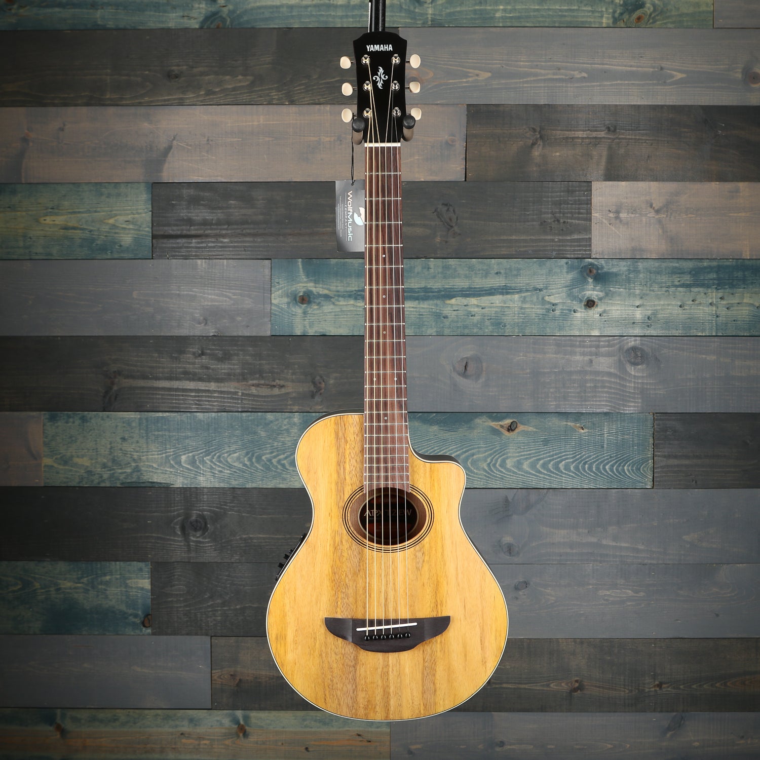 Yamaha APXT2EW Natural 3/4 APX Thin-line Cutaway Acoustic Electric Guitar