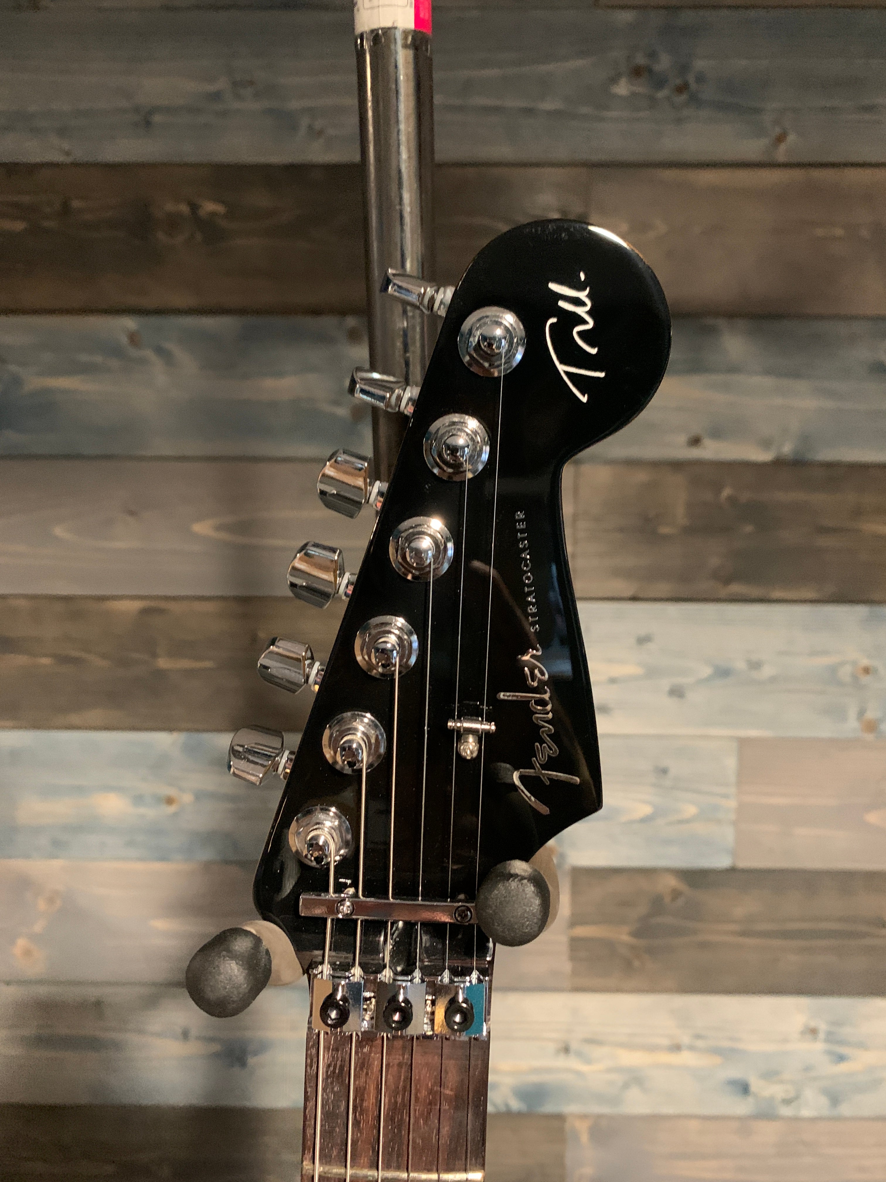 Fender Tom Morello Stratocaster, Rosewood Fingerboard, Black