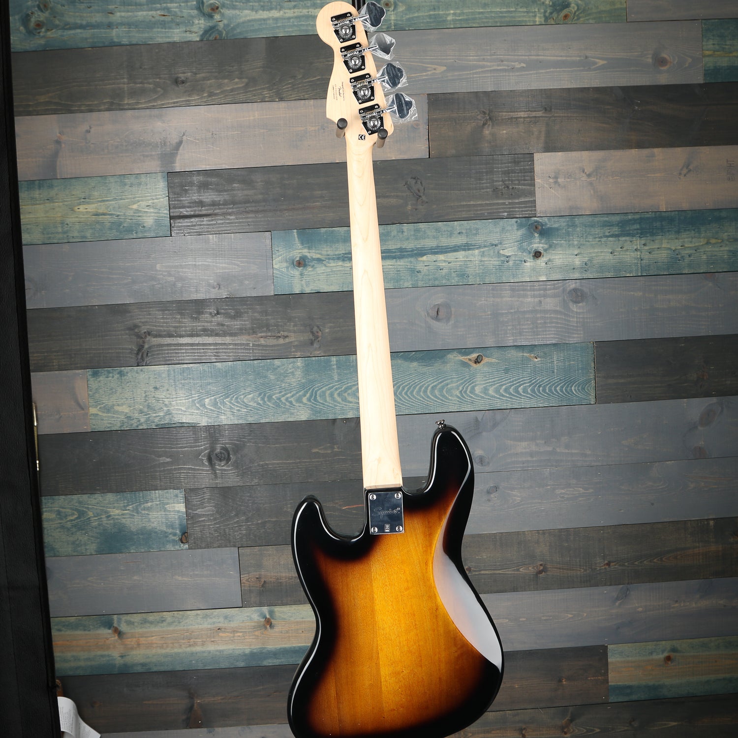 Fender Squier Affinity Series Jazz Bass Laurel Fingerboard, Brown Sunburst