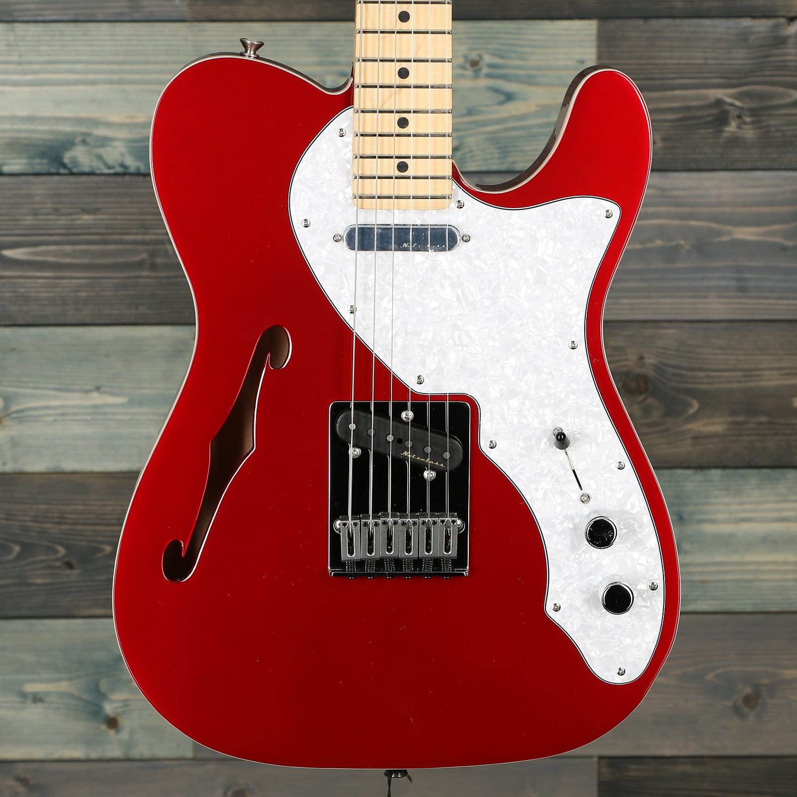 Fender Deluxe Telecaster® Thinline, Maple Fingerboard, Candy Apple Red