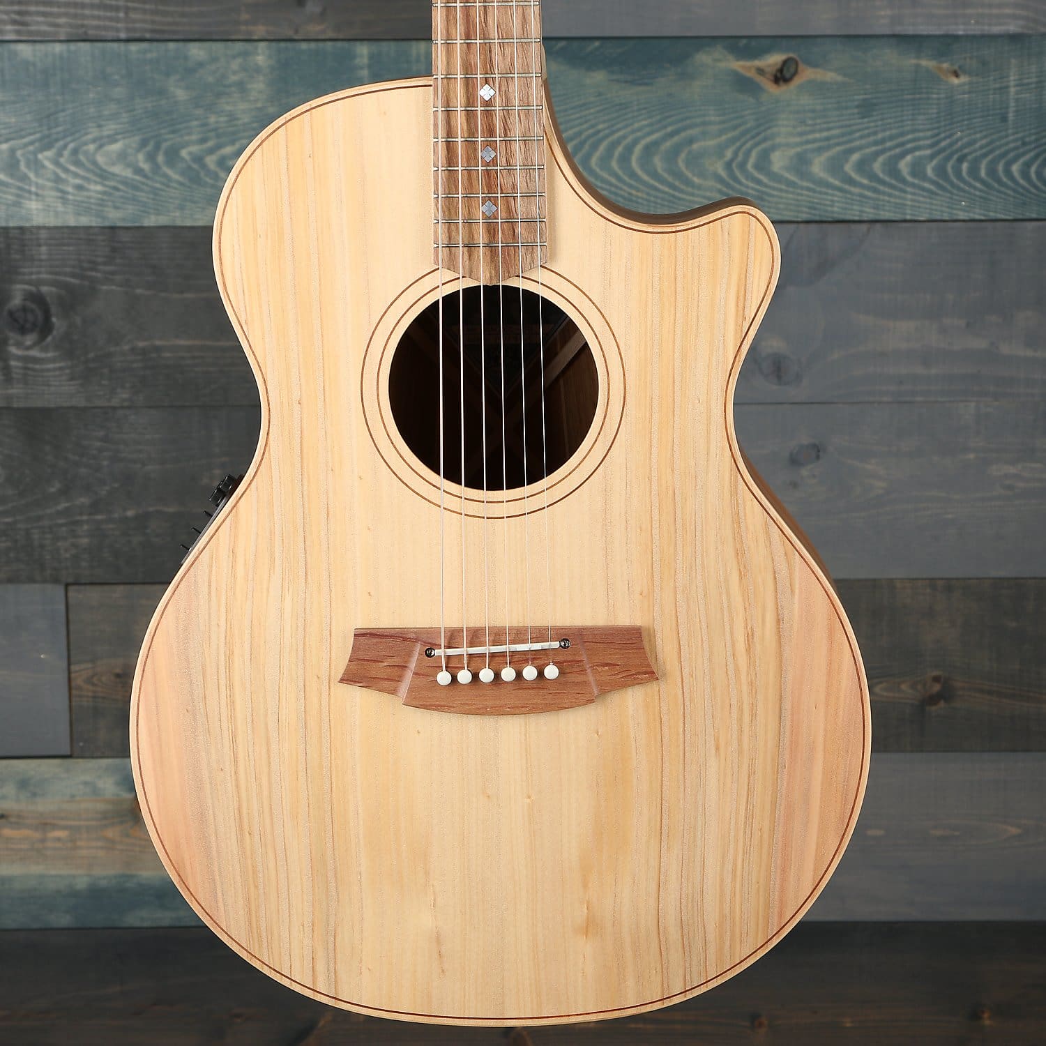 Cole Clark Angel 2 Series AN2EC-BB Guitar - Bunya/Blackwood