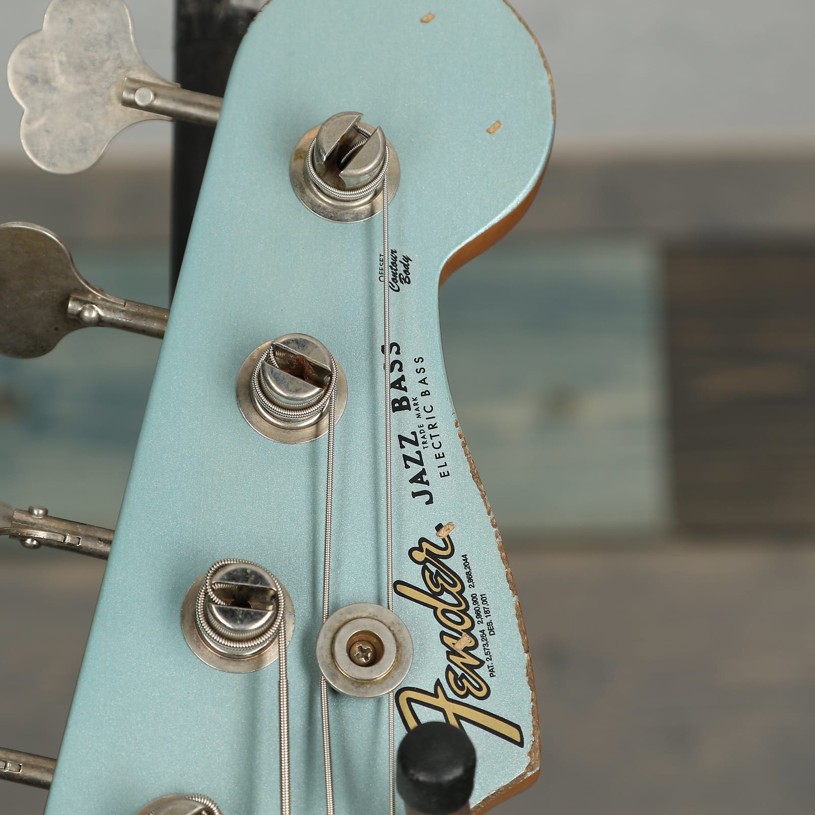 Fender 60th Anniversary Road Worn Jazz Bass Pau Ferro Fretboard Firemist Silver