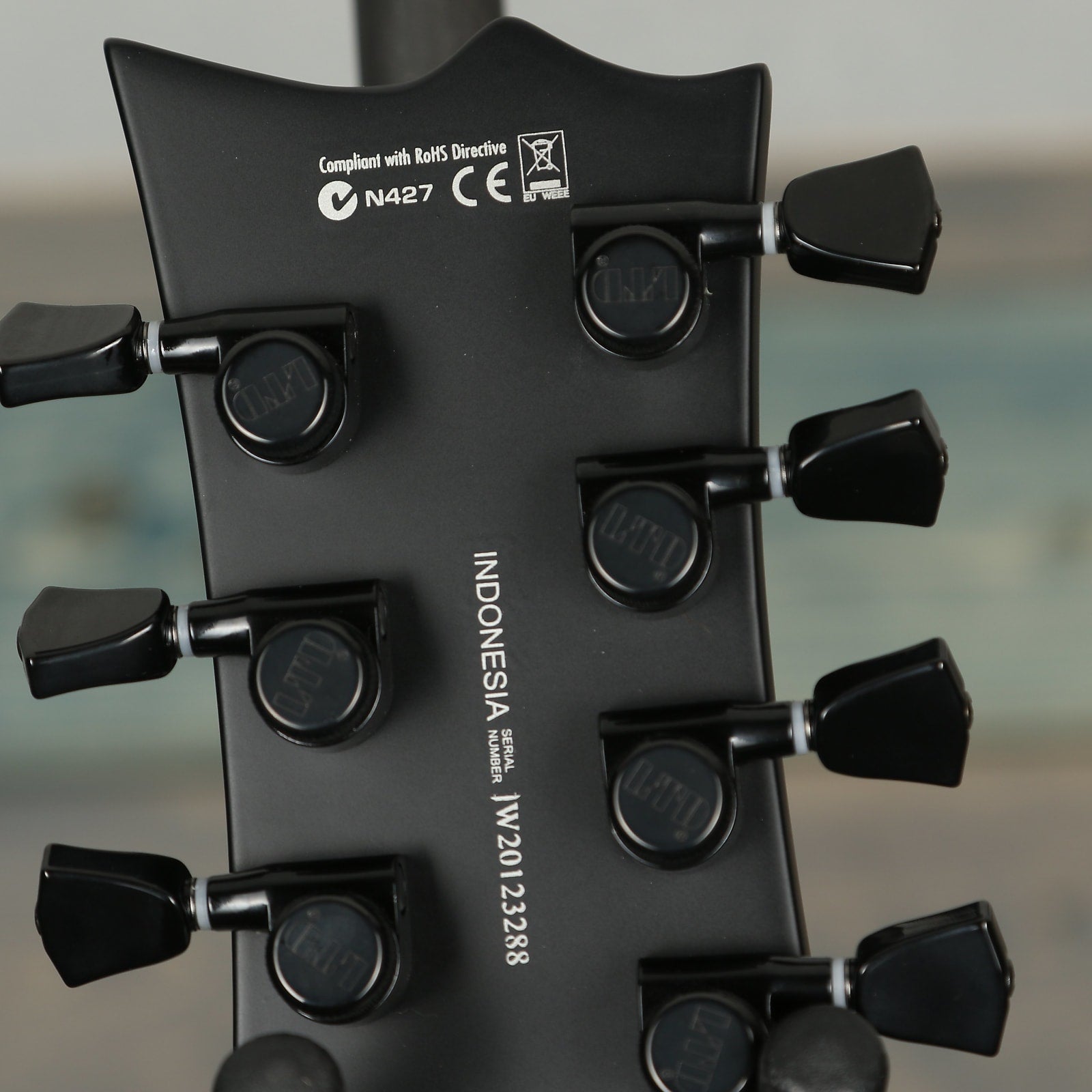 ESP LTD Viper-7 Baritone Black Metal - Black Satin