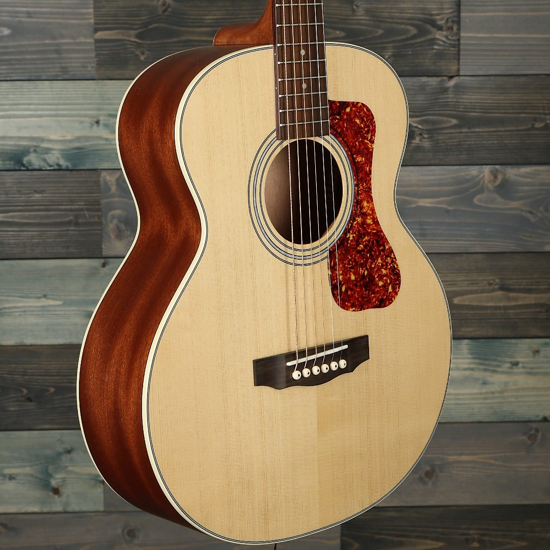 Guild Jumbo Junior Mahogany - Natural Satin