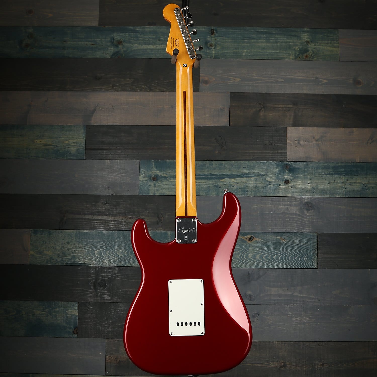 Fender Squier Classic Vibe '60s Stratocaster Laurel Fingerboard, Candy Apple Red