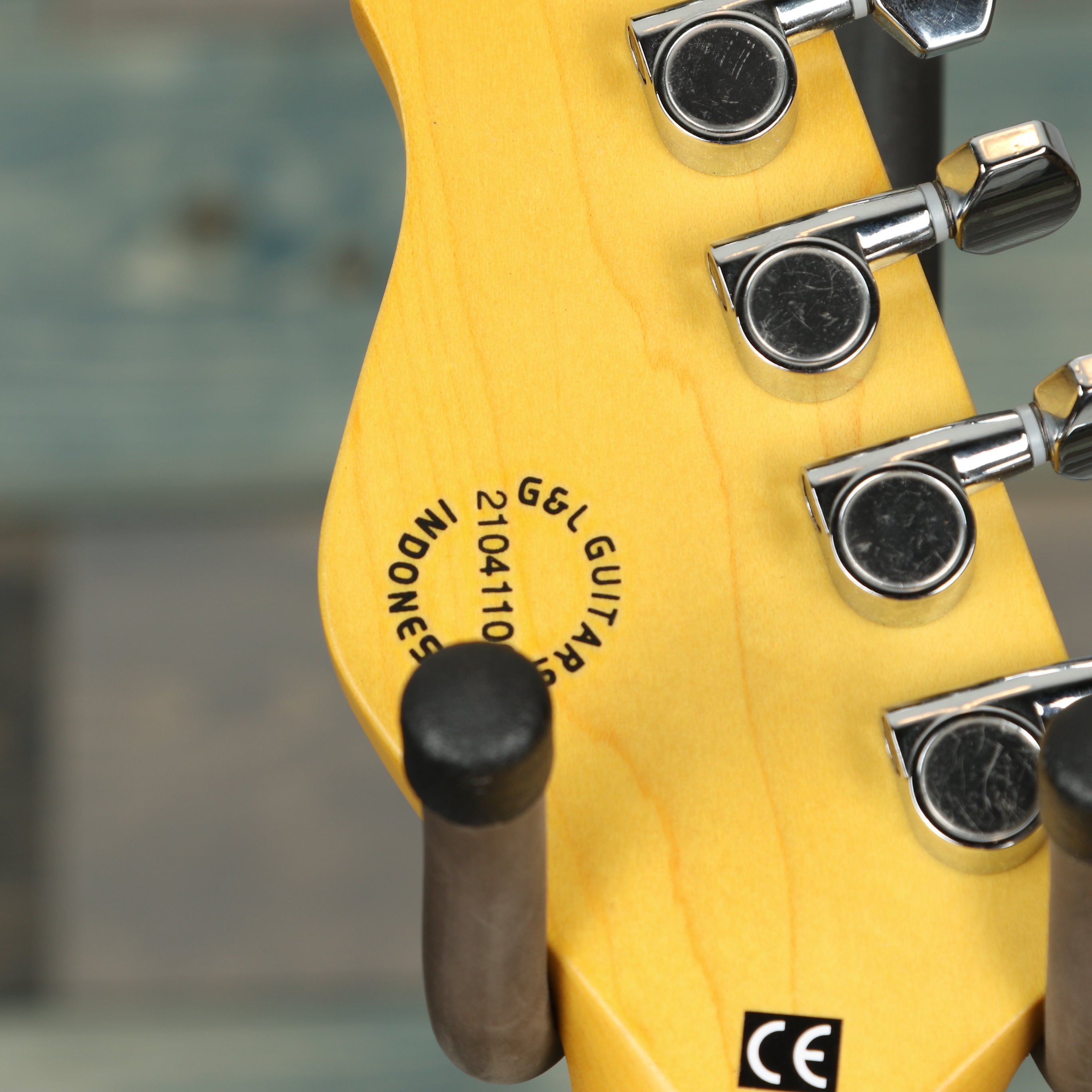 G&L Tribute Series ASAT Special Electric Guitar - Irish Ale