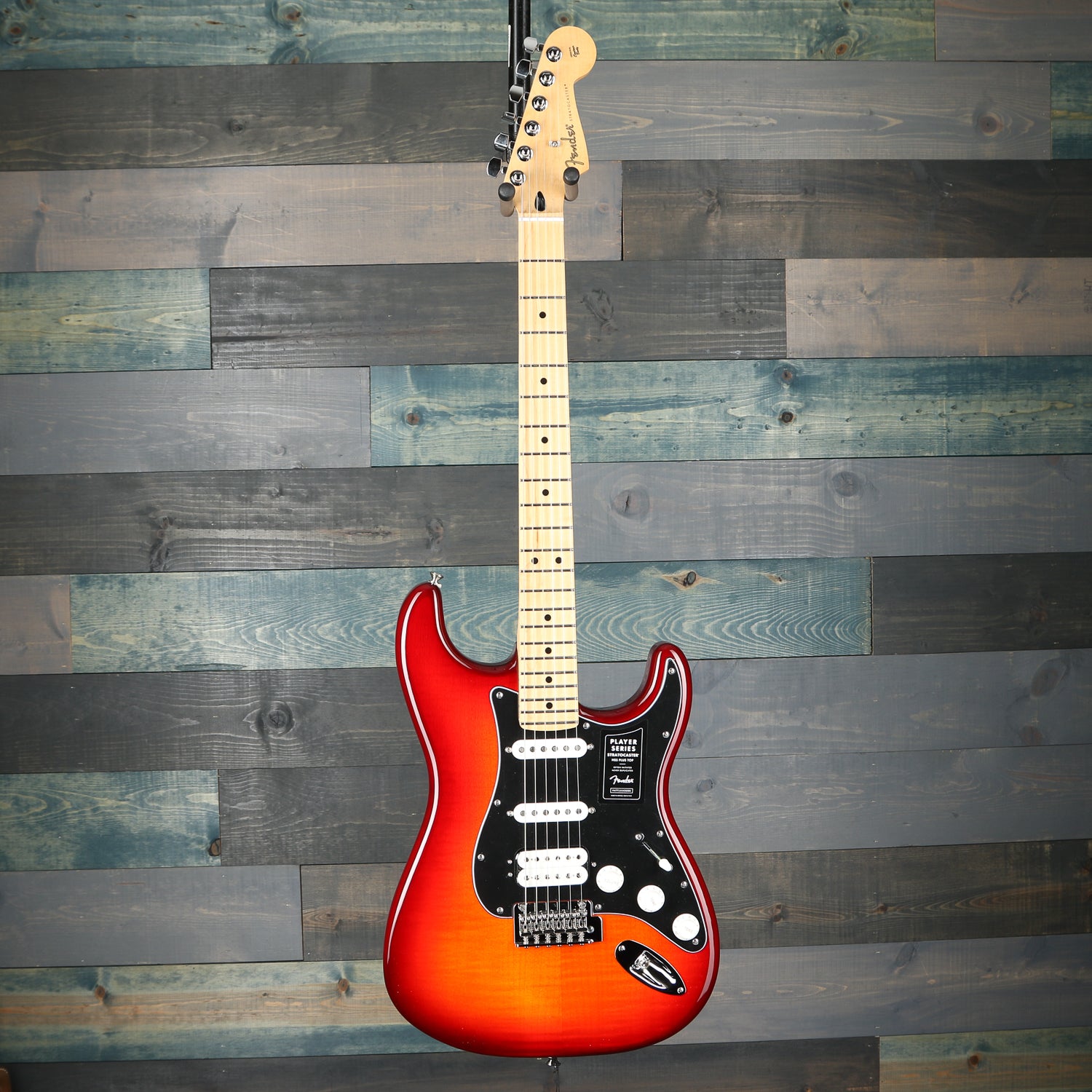 Fender Player Stratocaster HSS Plus Top, Maple Fingerboard, Aged Cherry Burst