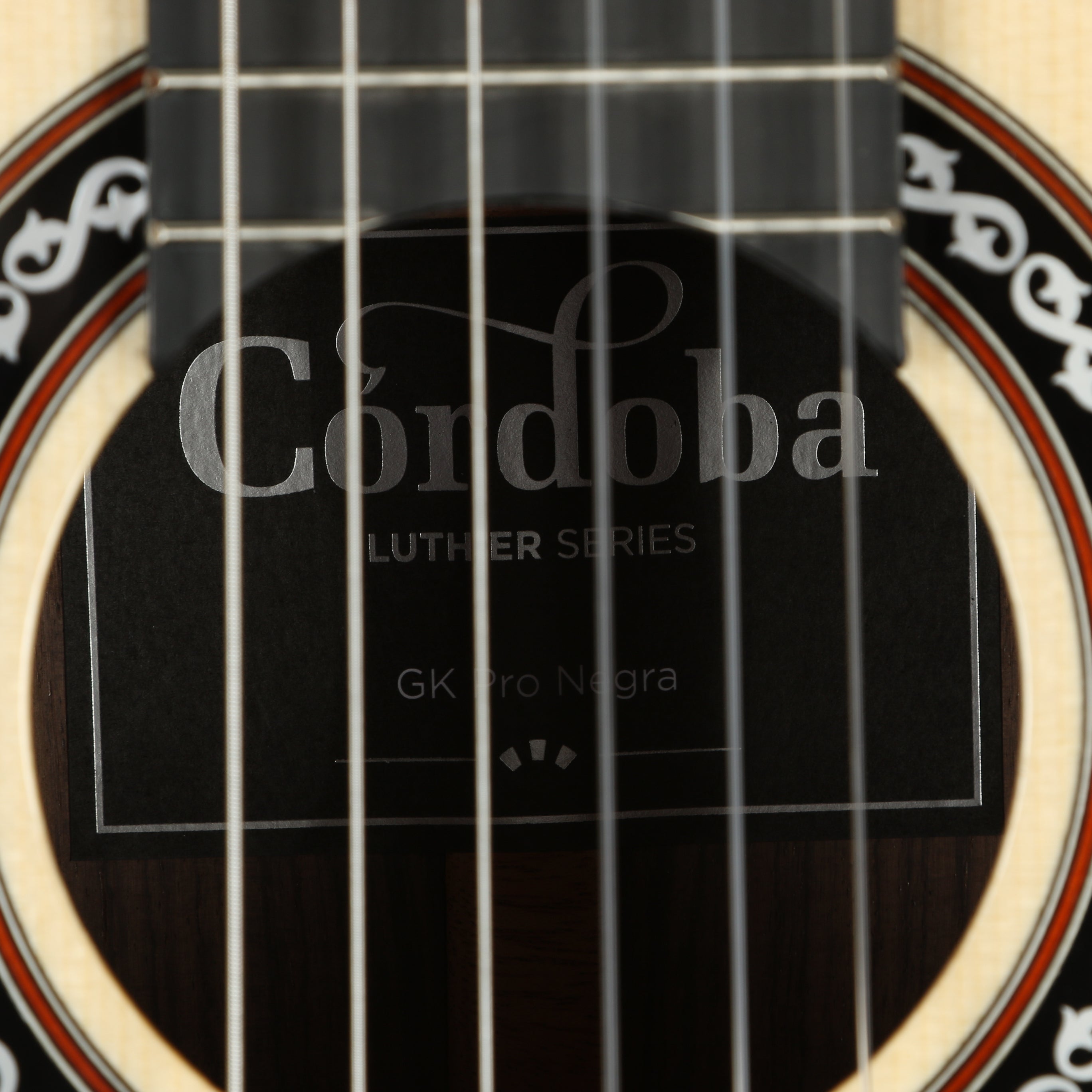 Cordoba GK Pro Negra Luthier All Solid Top