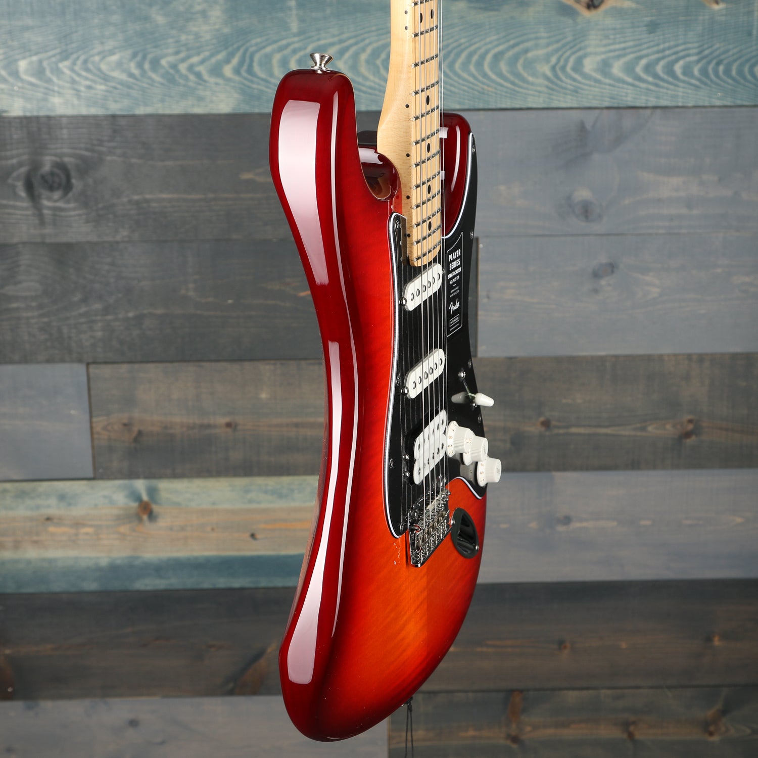 Fender Player Stratocaster HSS Plus Top, Maple Fingerboard, Aged Cherry Burst