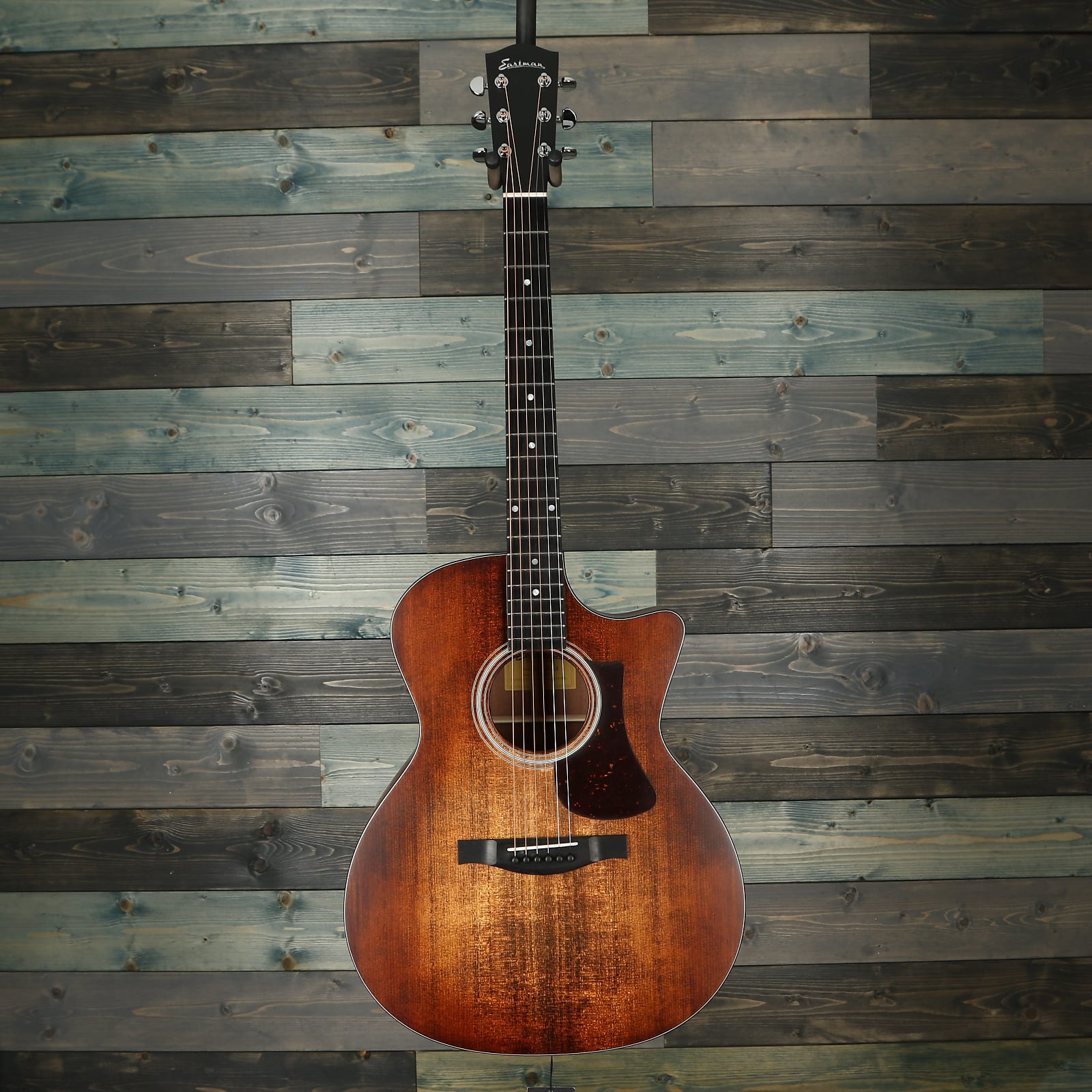 Eastman AC122-1CE-CLA Grand Auditorium Guitar - Classic