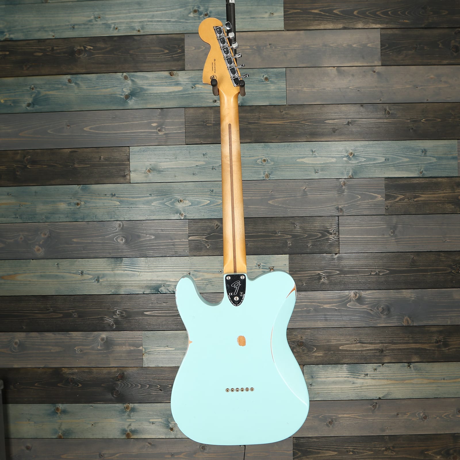 Fender Vintera Road Worn '70s Telecaster Deluxe, Maple FB, Daphne Blue