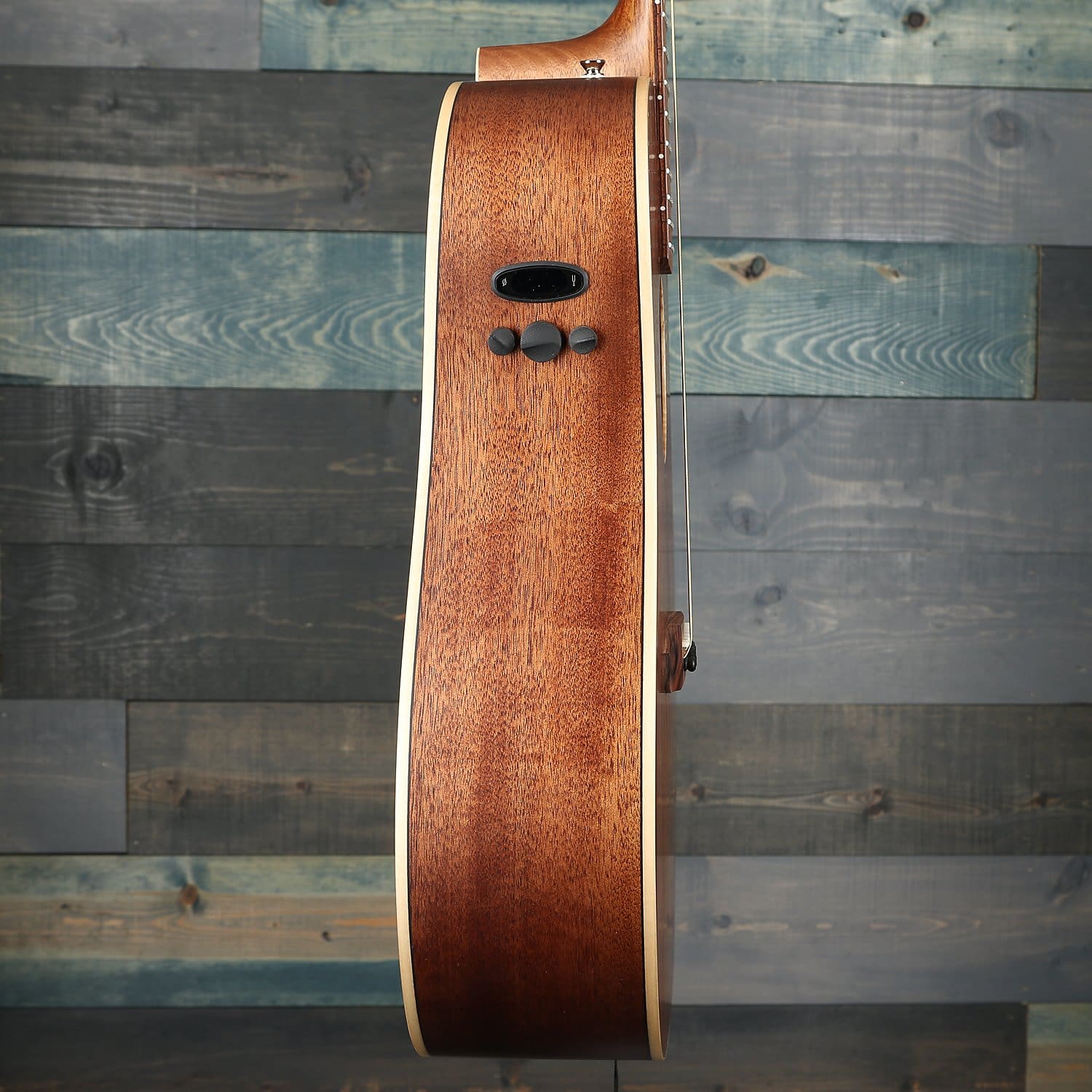 Fender Redondo Special with Bag, All Mahogany, Pau Ferro Fingerboard, Natural