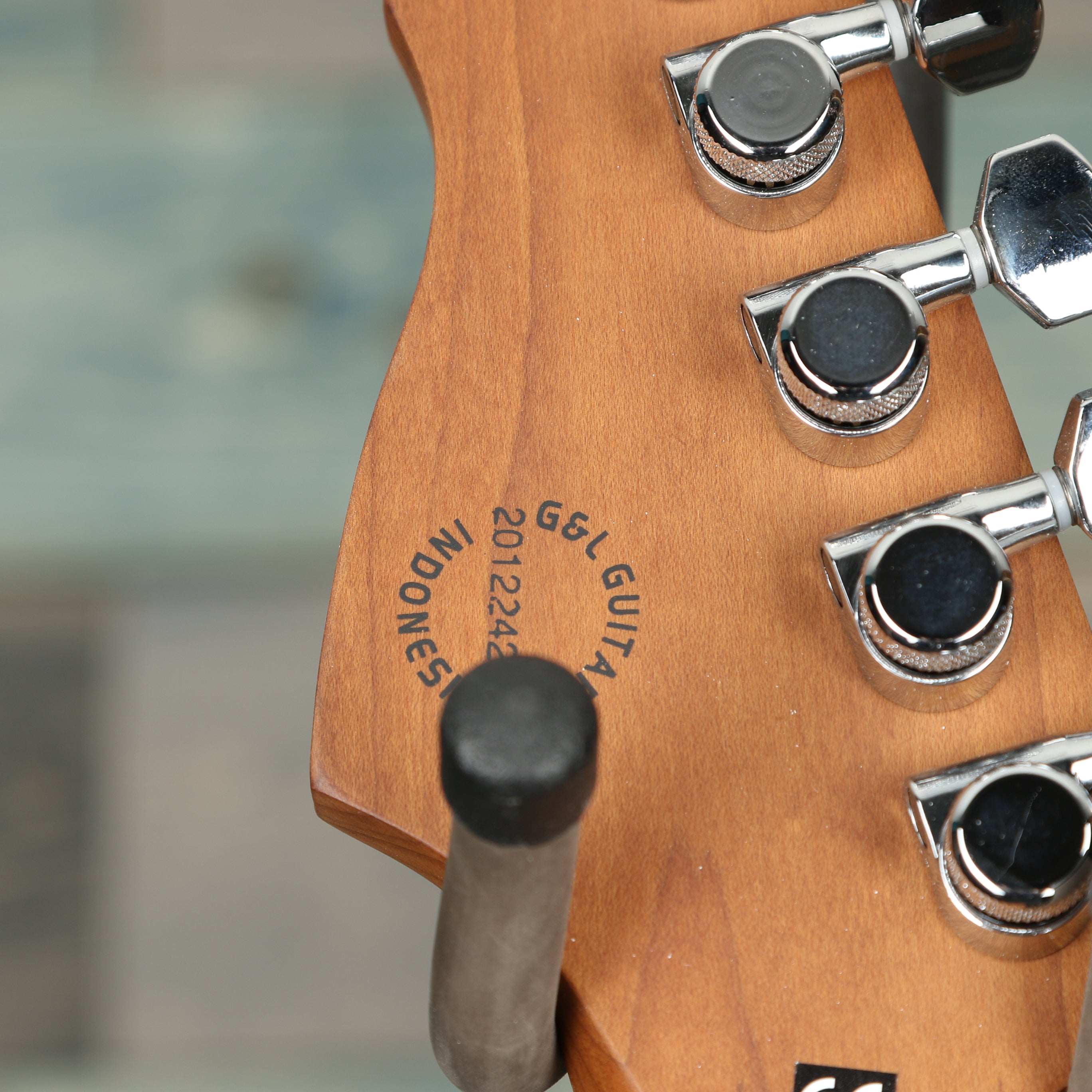 G&L Tribute Comanche Burl Top Electric Guitar - Charcoal Burst