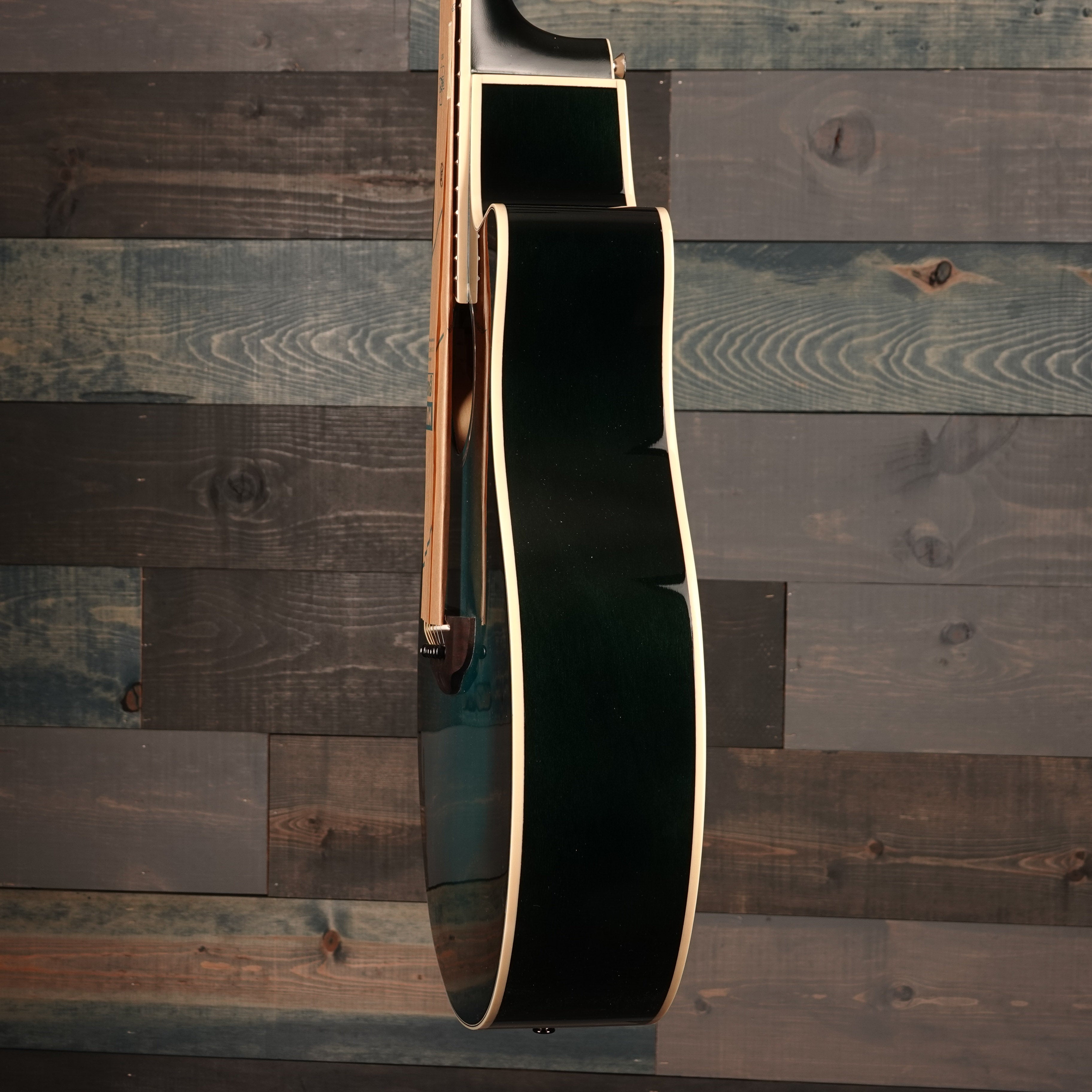 Yamaha APX600 Oriental Blue Burst Thin-line Cutaway A/E Guitar