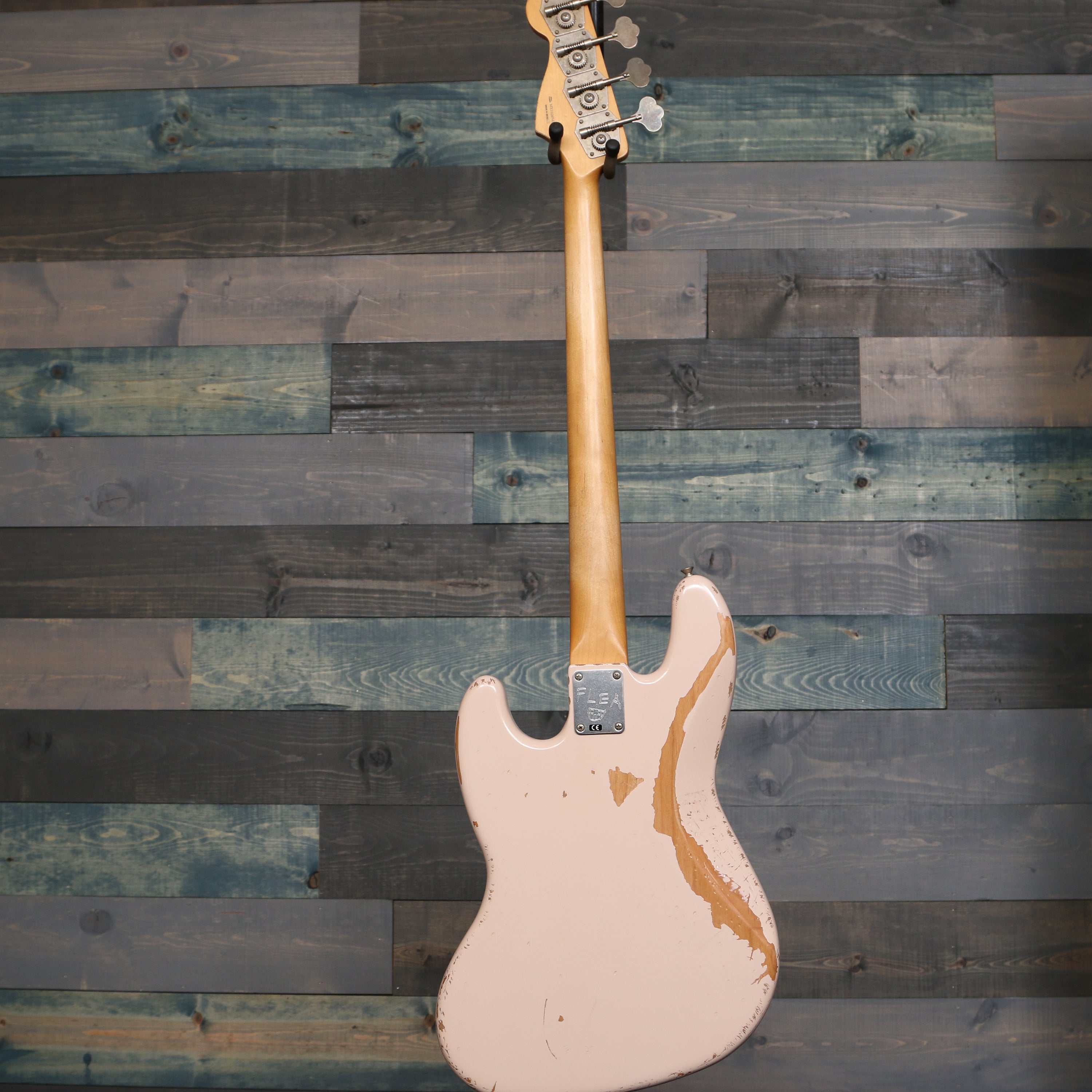 Fender Flea Jazz Bass, Rosewood Fingerboard, Roadworn Shell Pink